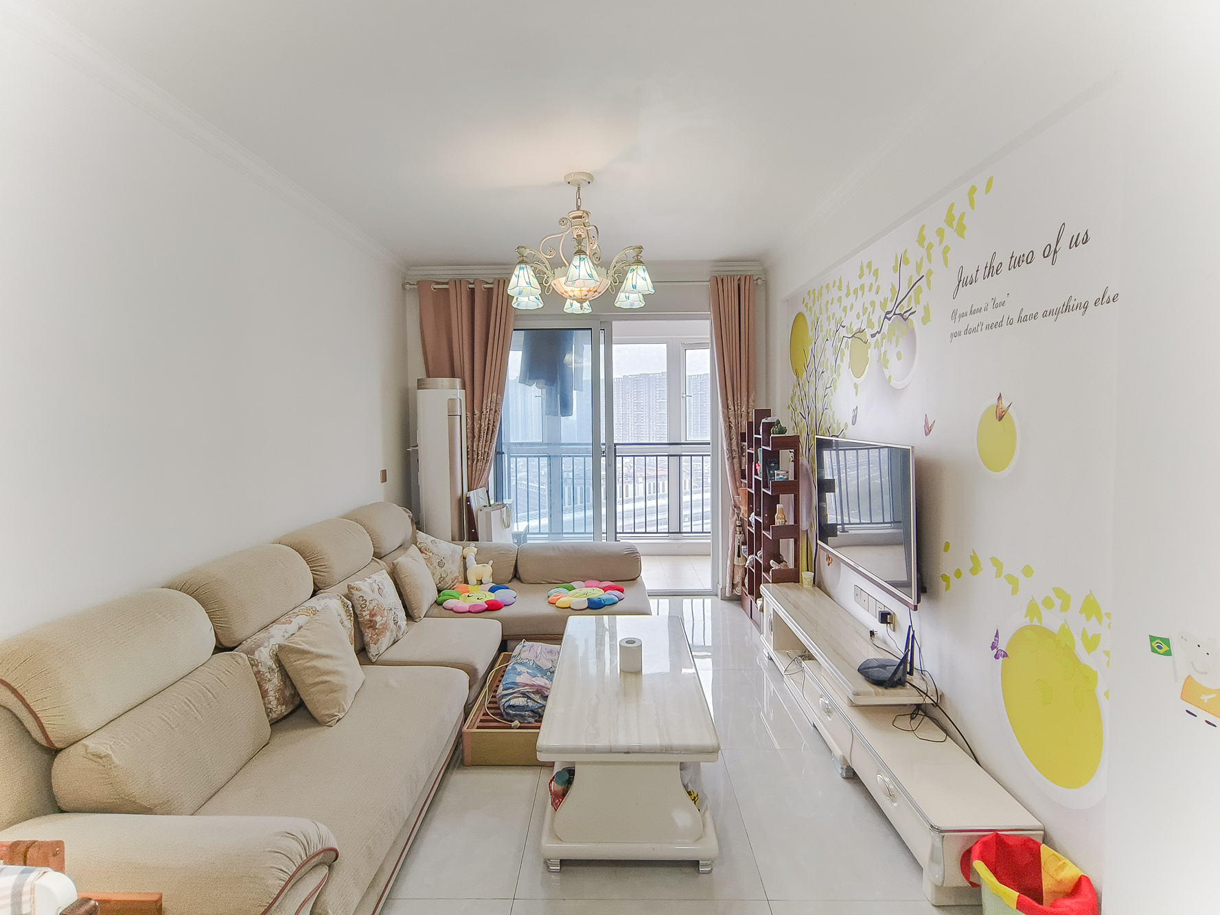 荣盛花语城 2室2厅1卫 50.9万 荣盛花语城 2室2厅1卫 50.9万客厅