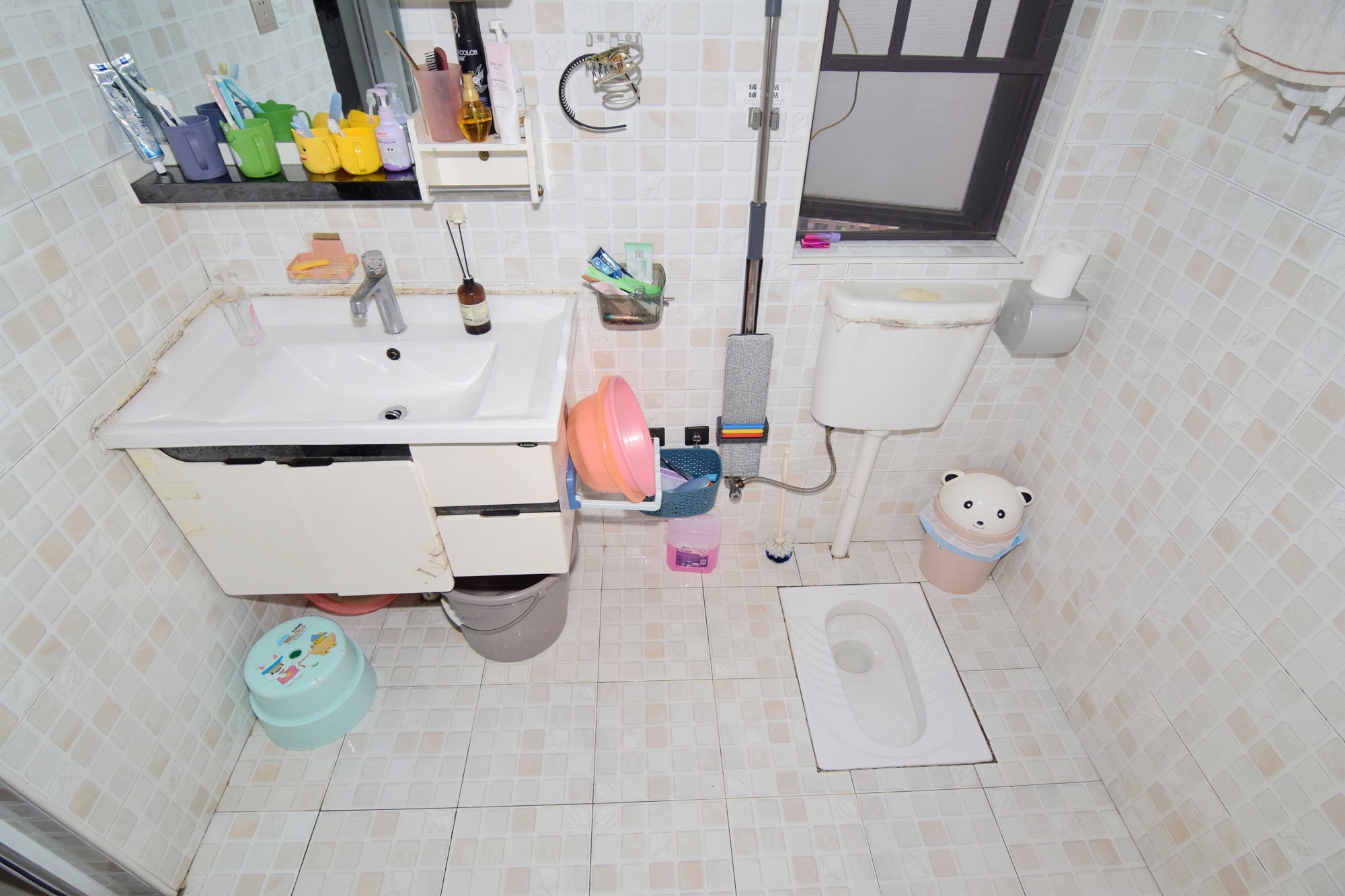 新城国际花都 3室2厅1卫 52.0万 新城国际花都 3室2厅1卫 52.0万卫生间