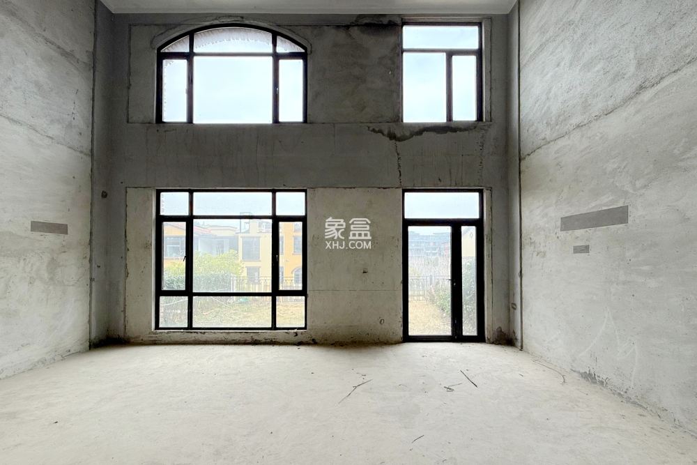 金地三千府（金地湖山樾、金地自在城）  5室3厅3卫   288.00万