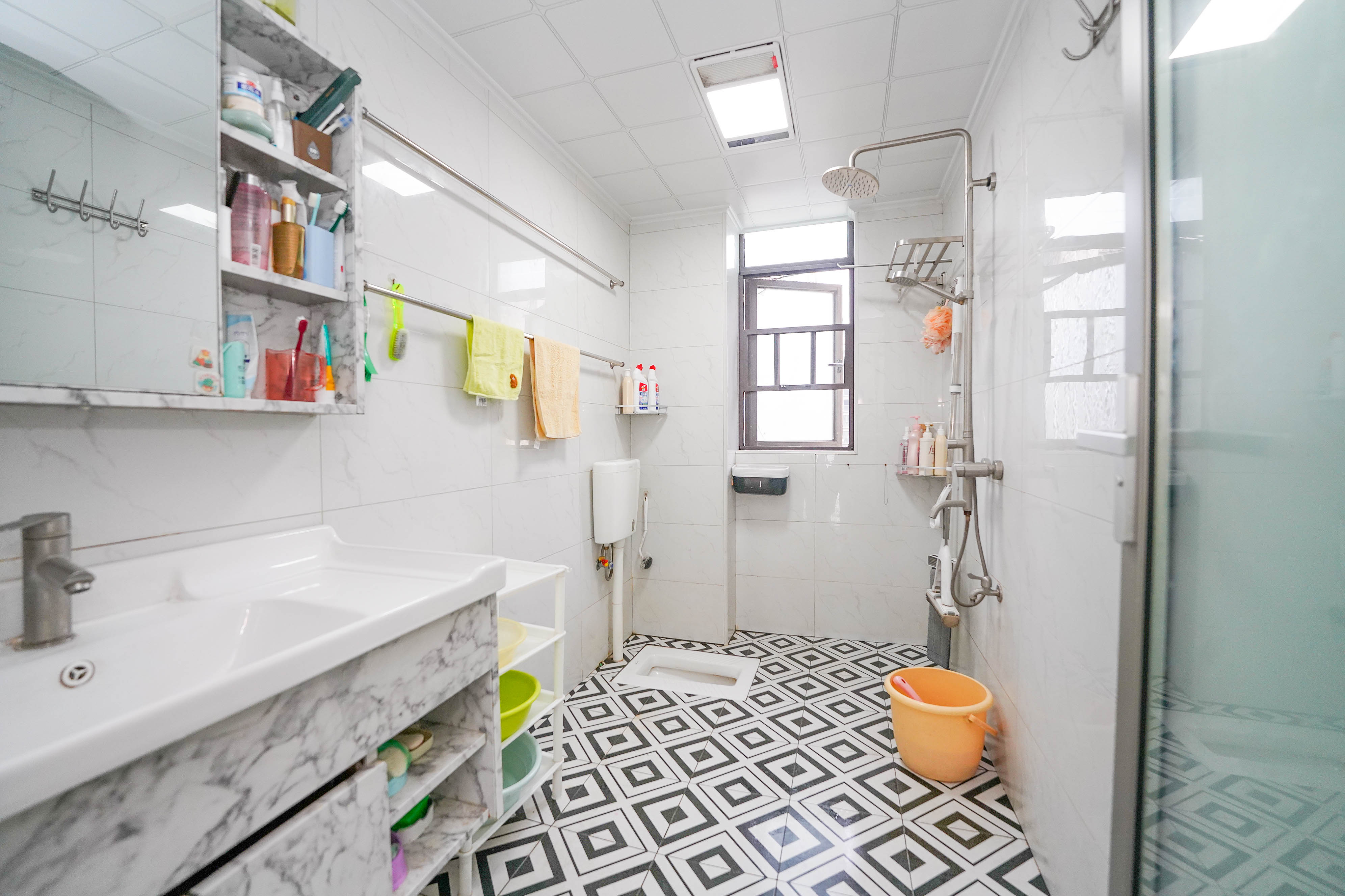 福天藏郡院子  4室2厅2卫    128.8万 福天藏郡院子  4室2厅2卫    128.8万卫生间