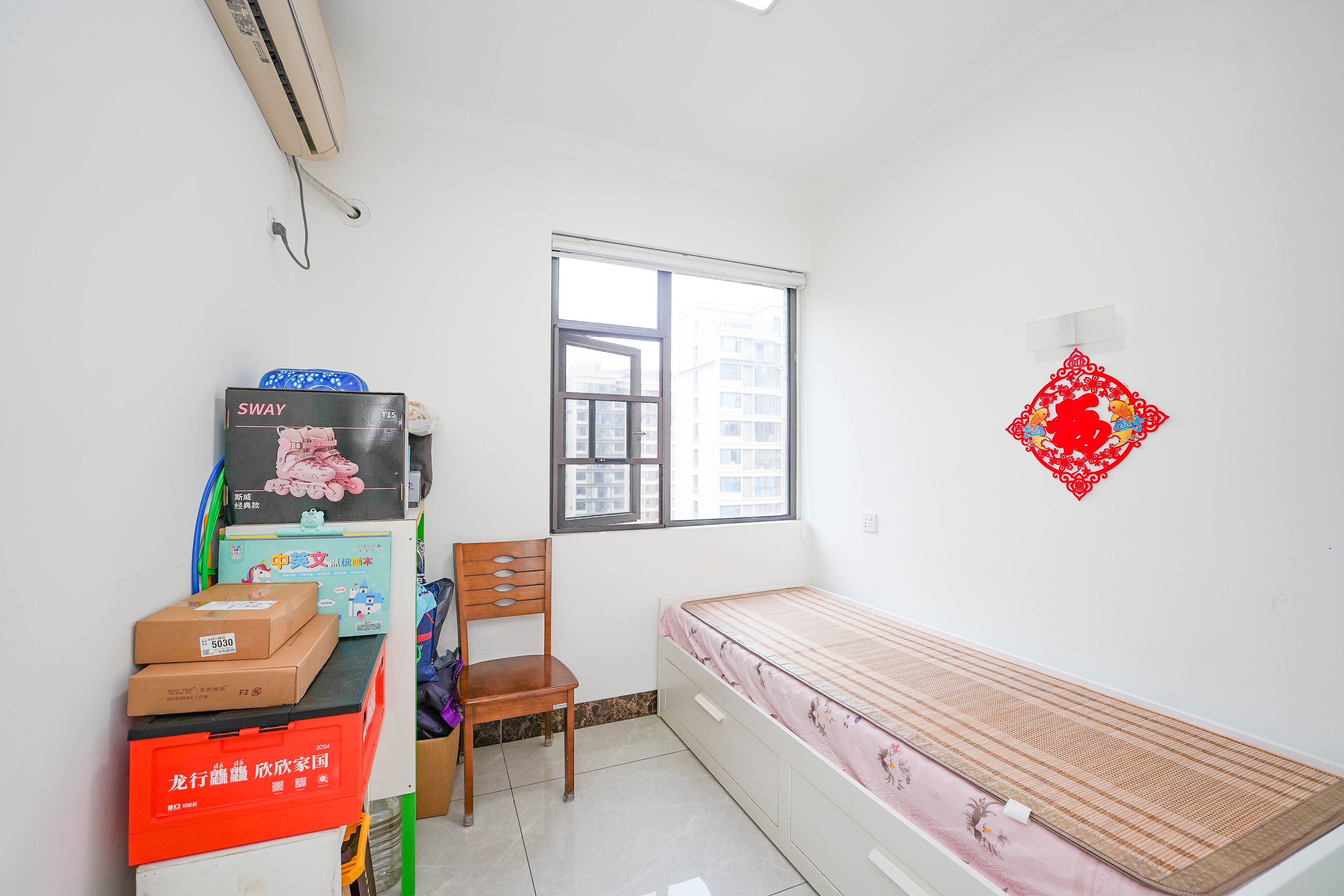 福天藏郡院子  4室2厅2卫    128.8万 福天藏郡院子  4室2厅2卫    128.8万卧室