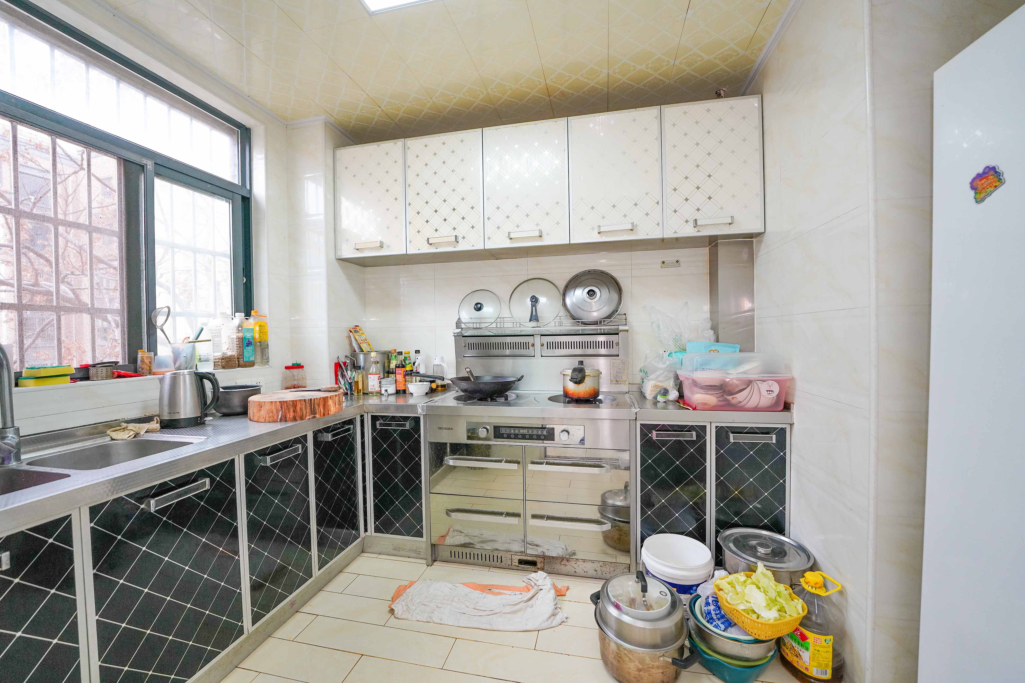 山水印象(愿景想山) 3室2厅2卫 96.0万 山水印象(愿景想山) 3室2厅2卫 96.0万其他