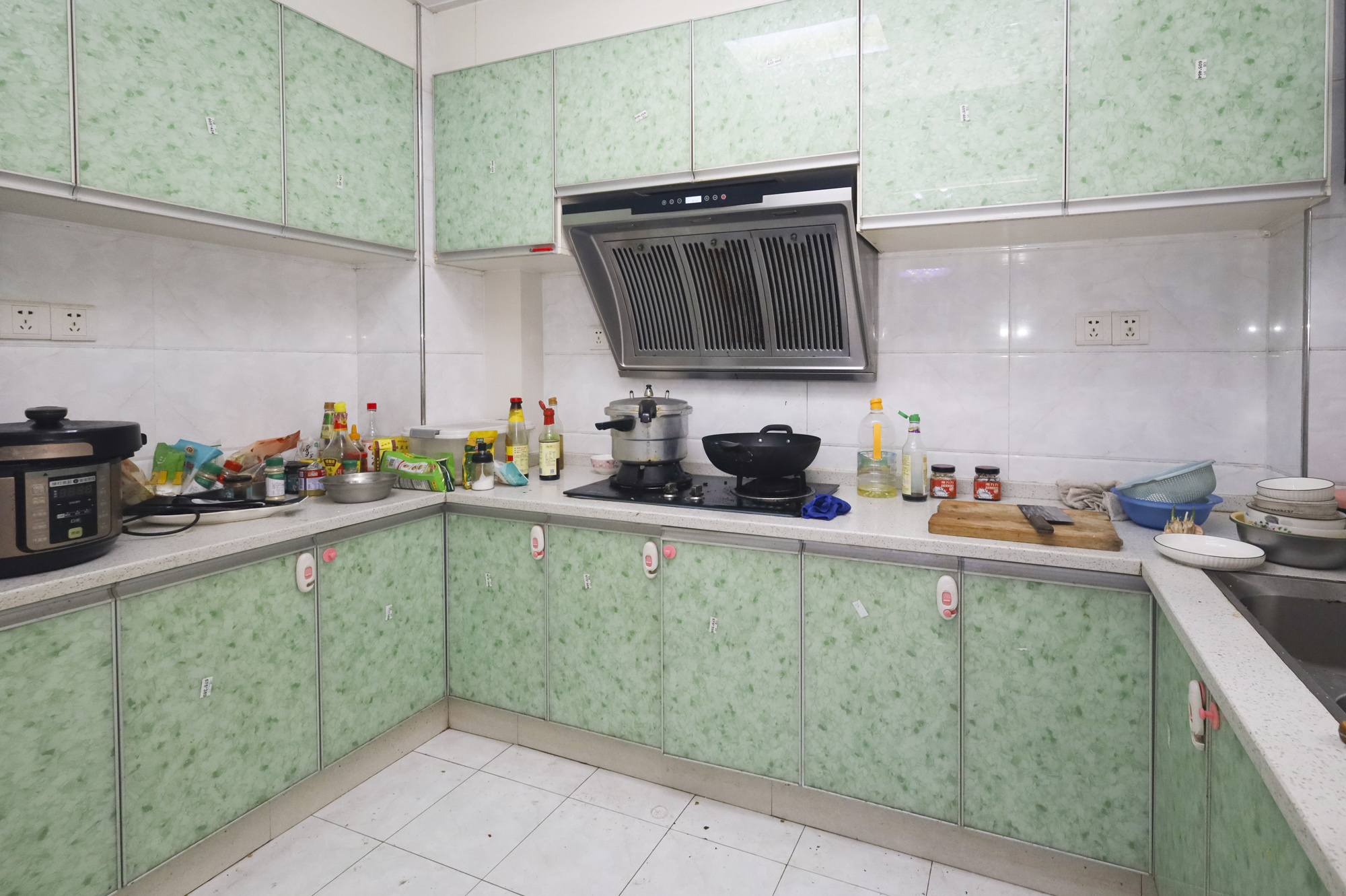 金富北城  3室2厅2卫    48.0万 金富北城  3室2厅2卫    48.0万厨房