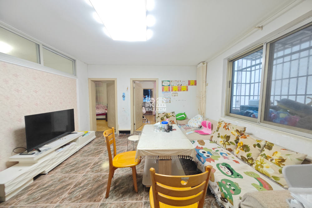 中意花苑  3室1厅1卫   64.00万