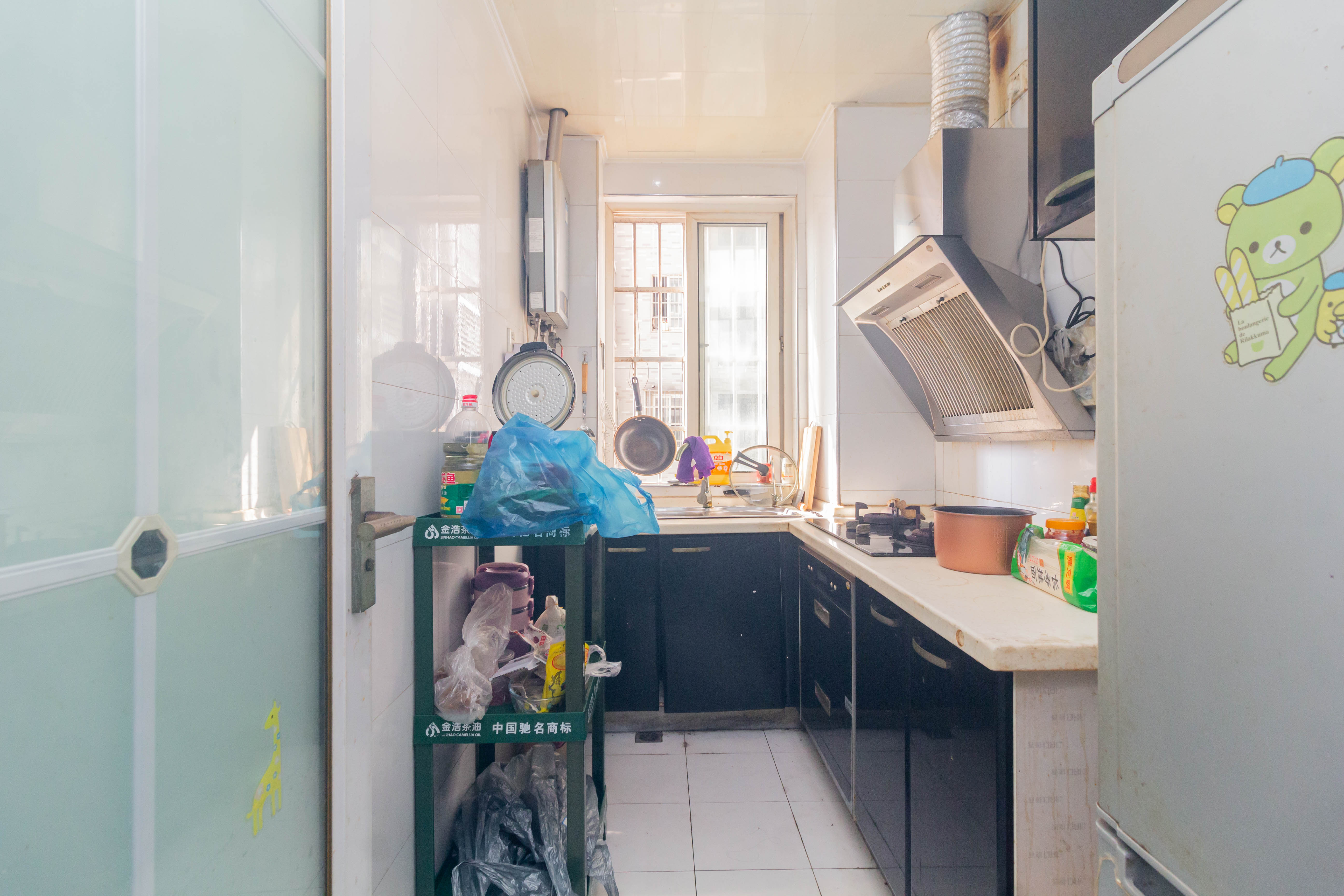 未来蜂巢 2室2厅1卫 39.8万 未来蜂巢 2室2厅1卫 39.8万厨房