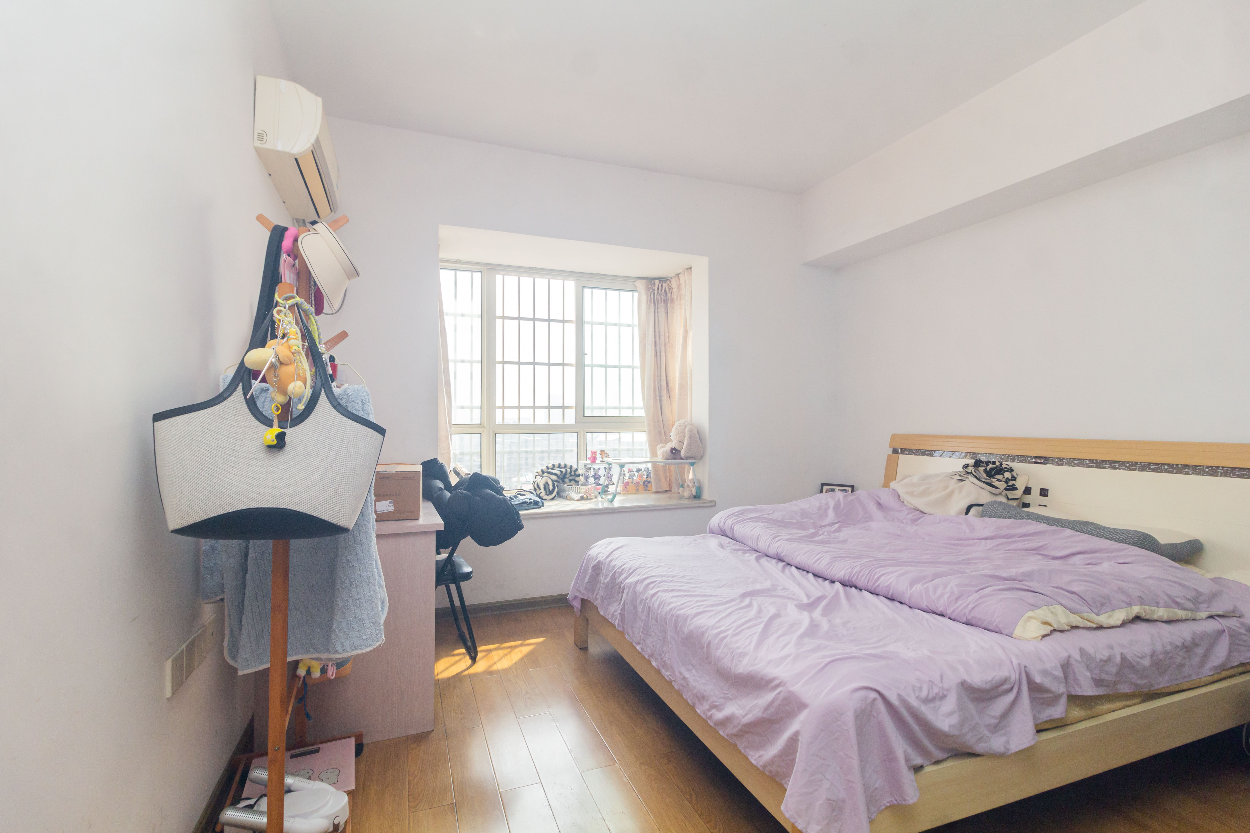 未来蜂巢 2室2厅1卫 39.8万 未来蜂巢 2室2厅1卫 39.8万卧室