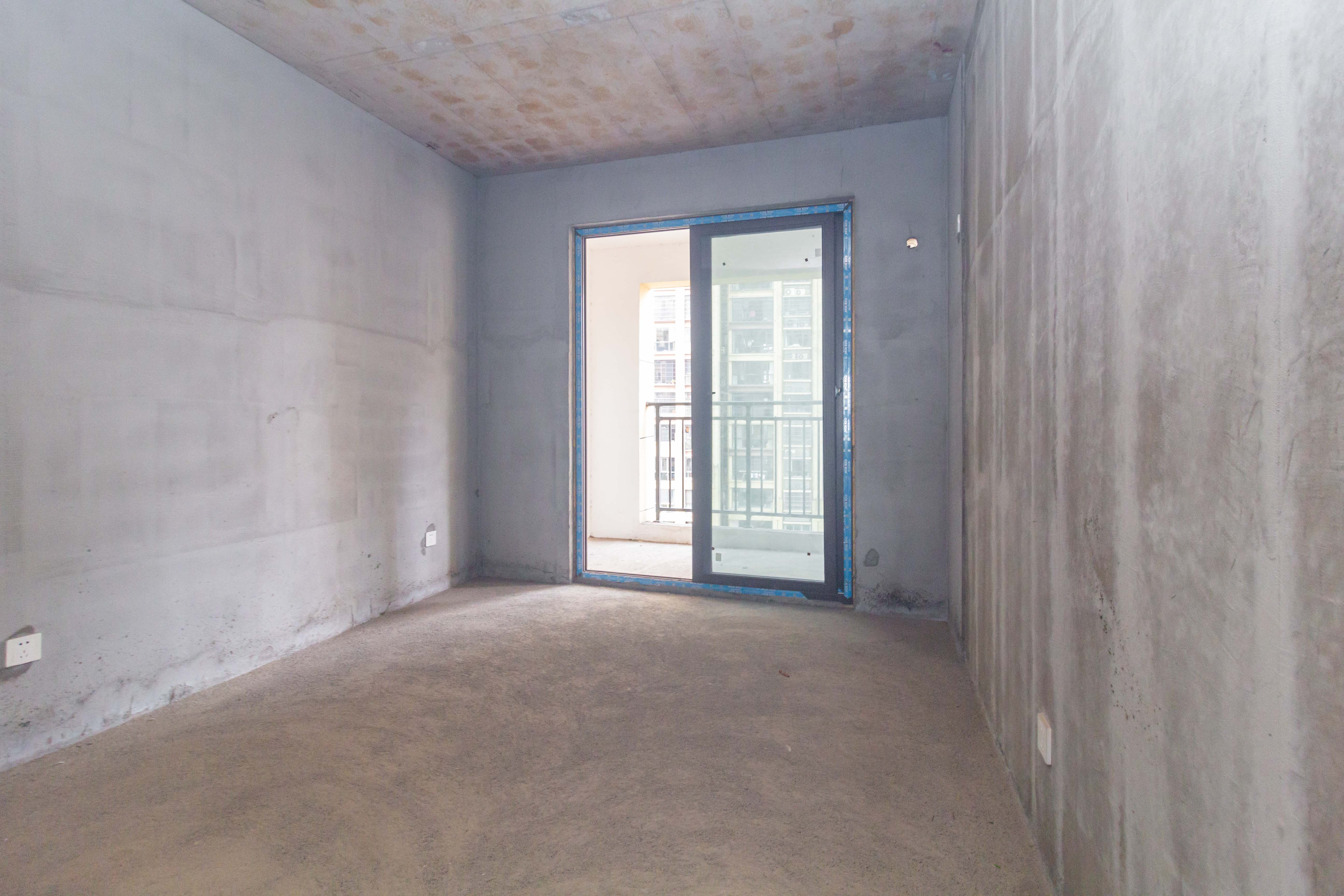 东方美地 4室2厅2卫 91.8万 东方美地 4室2厅2卫 91.8万卫生间