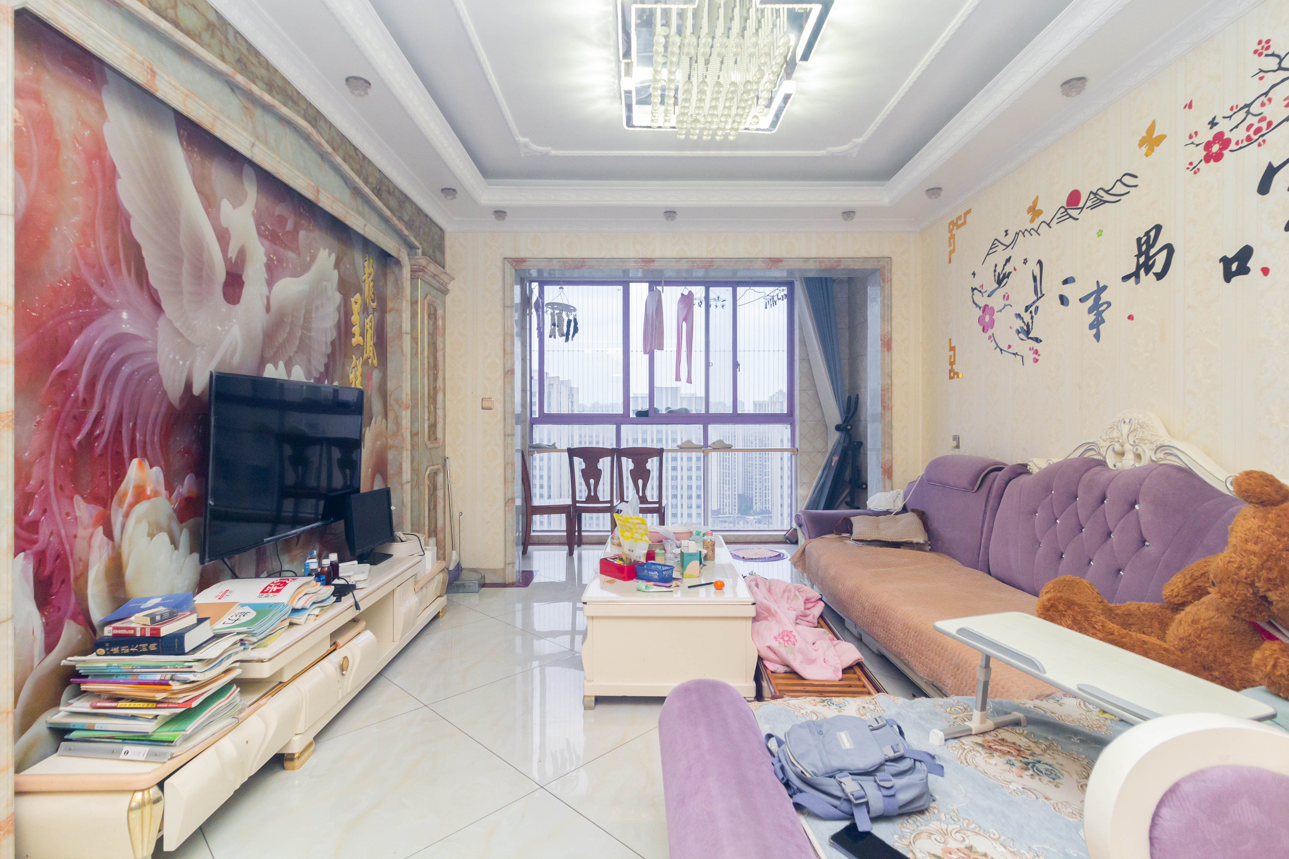 紫御江山  3室2厅2卫    88.0万 紫御江山  3室2厅2卫    88.0万客厅