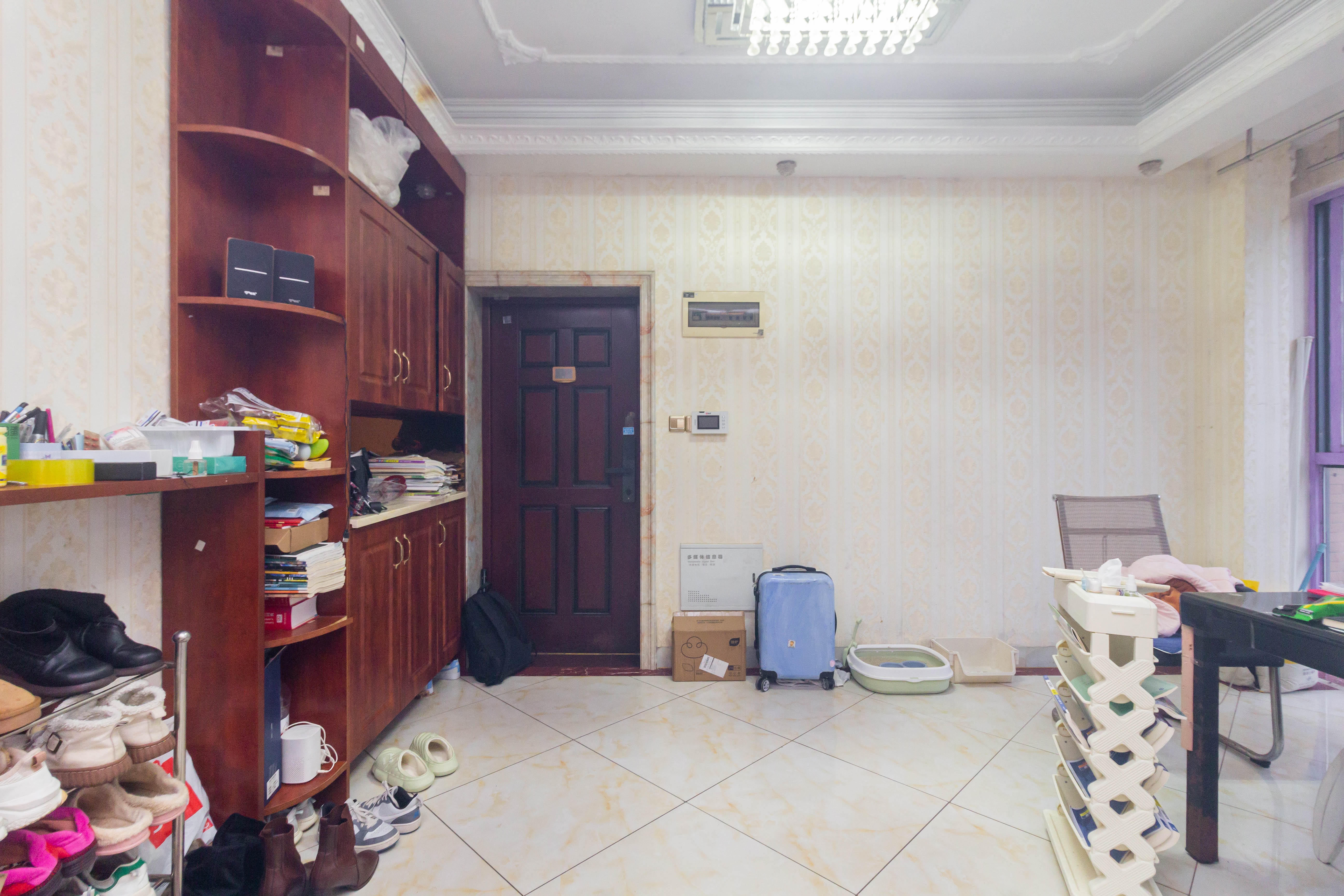 紫御江山  3室2厅2卫    88.0万 紫御江山  3室2厅2卫    88.0万客厅