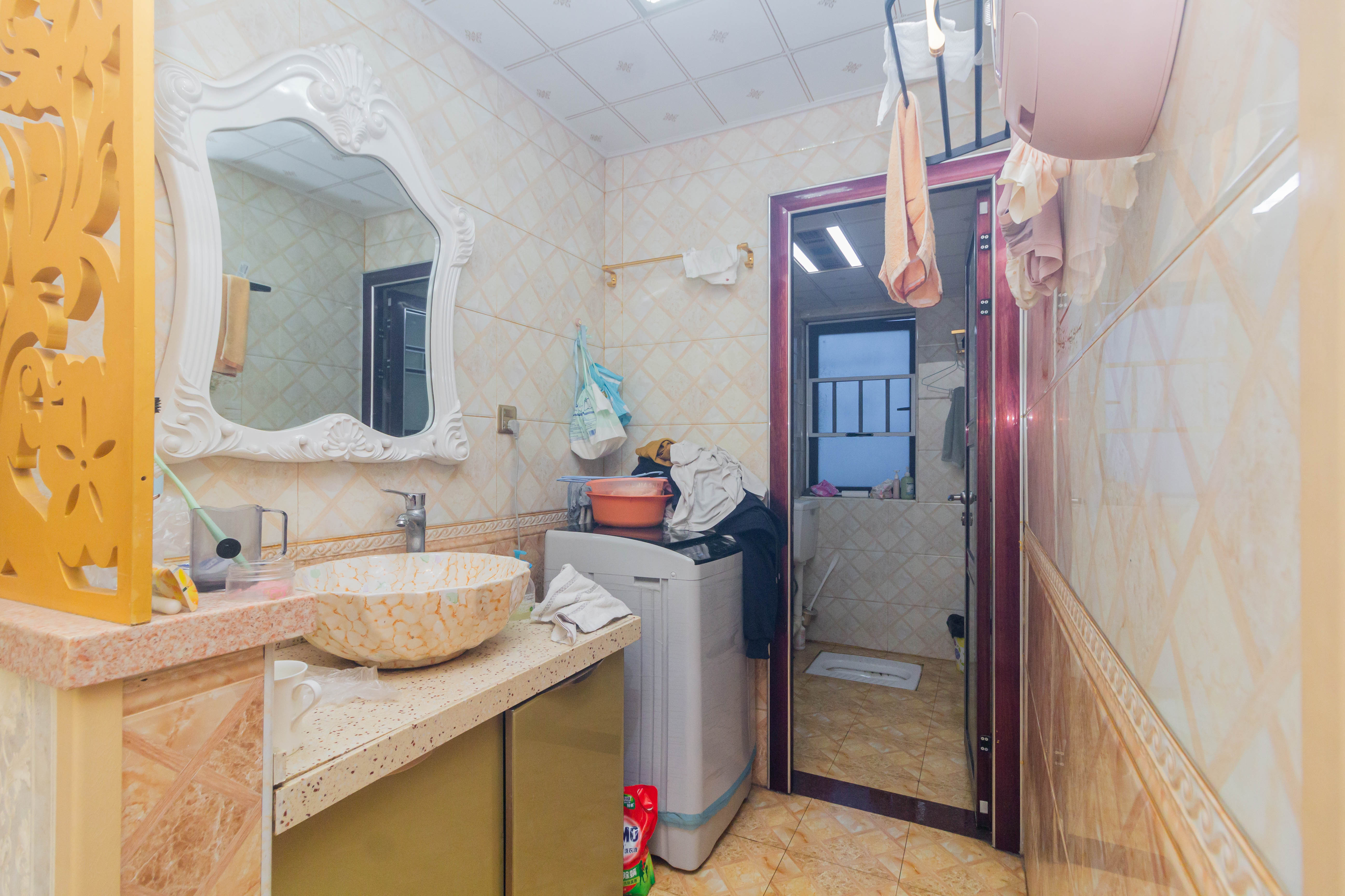 紫御江山  3室2厅2卫    88.0万 紫御江山  3室2厅2卫    88.0万客厅