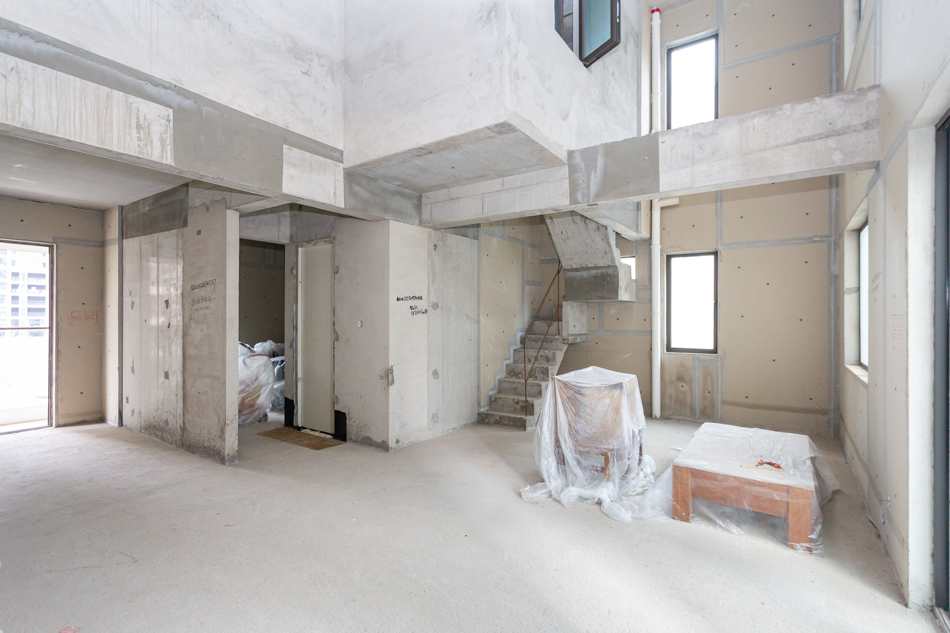 润和湘江天地C区 4室2厅2卫 152.0万 润和湘江天地C区 4室2厅2卫 152.0万客厅