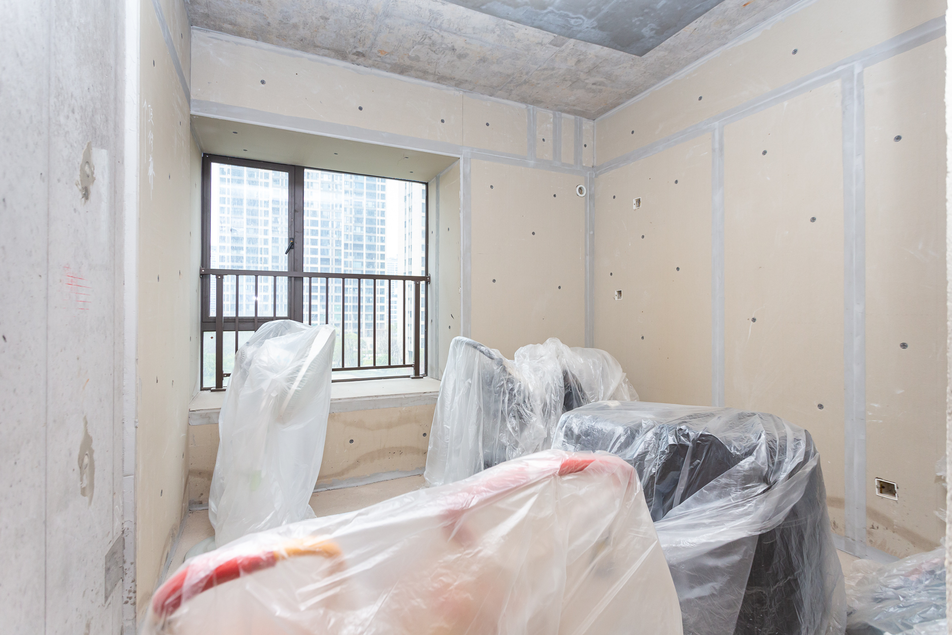 润和湘江天地C区 4室2厅2卫 152.0万 润和湘江天地C区 4室2厅2卫 152.0万卧室