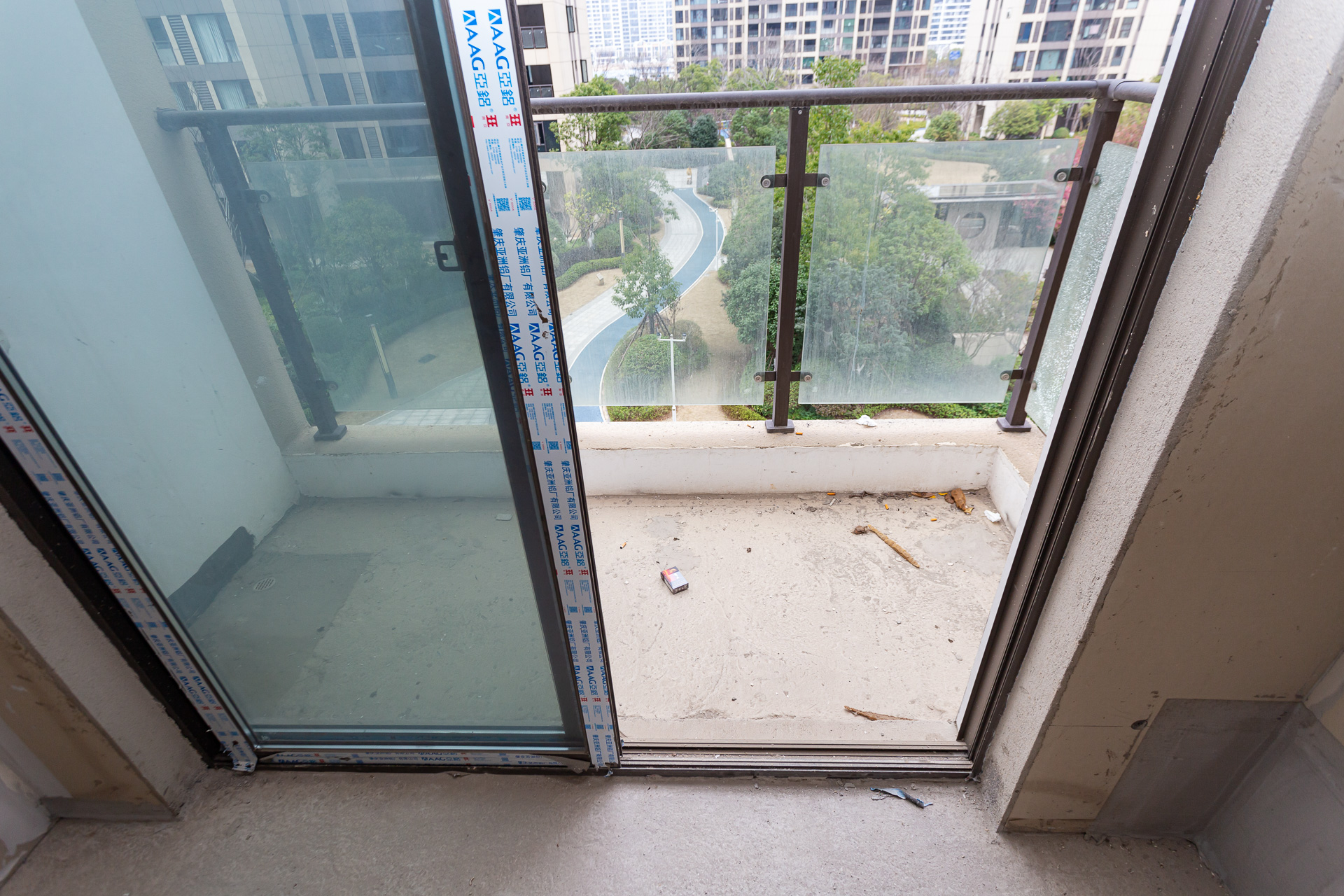 润和湘江天地C区 4室2厅2卫 152.0万 润和湘江天地C区 4室2厅2卫 152.0万阳台