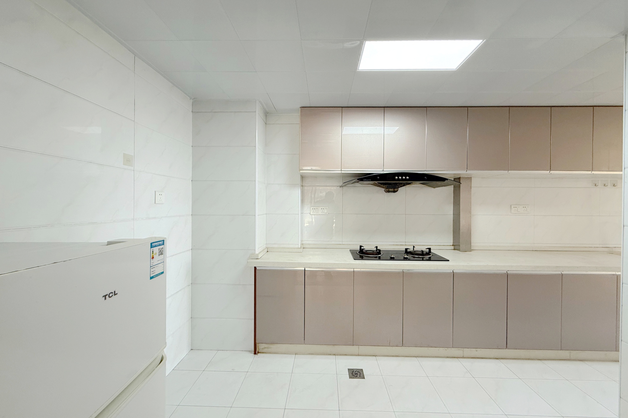 润和紫郡一期  3室2厅2卫    75.0万 润和紫郡一期  3室2厅2卫    75.0万厨房