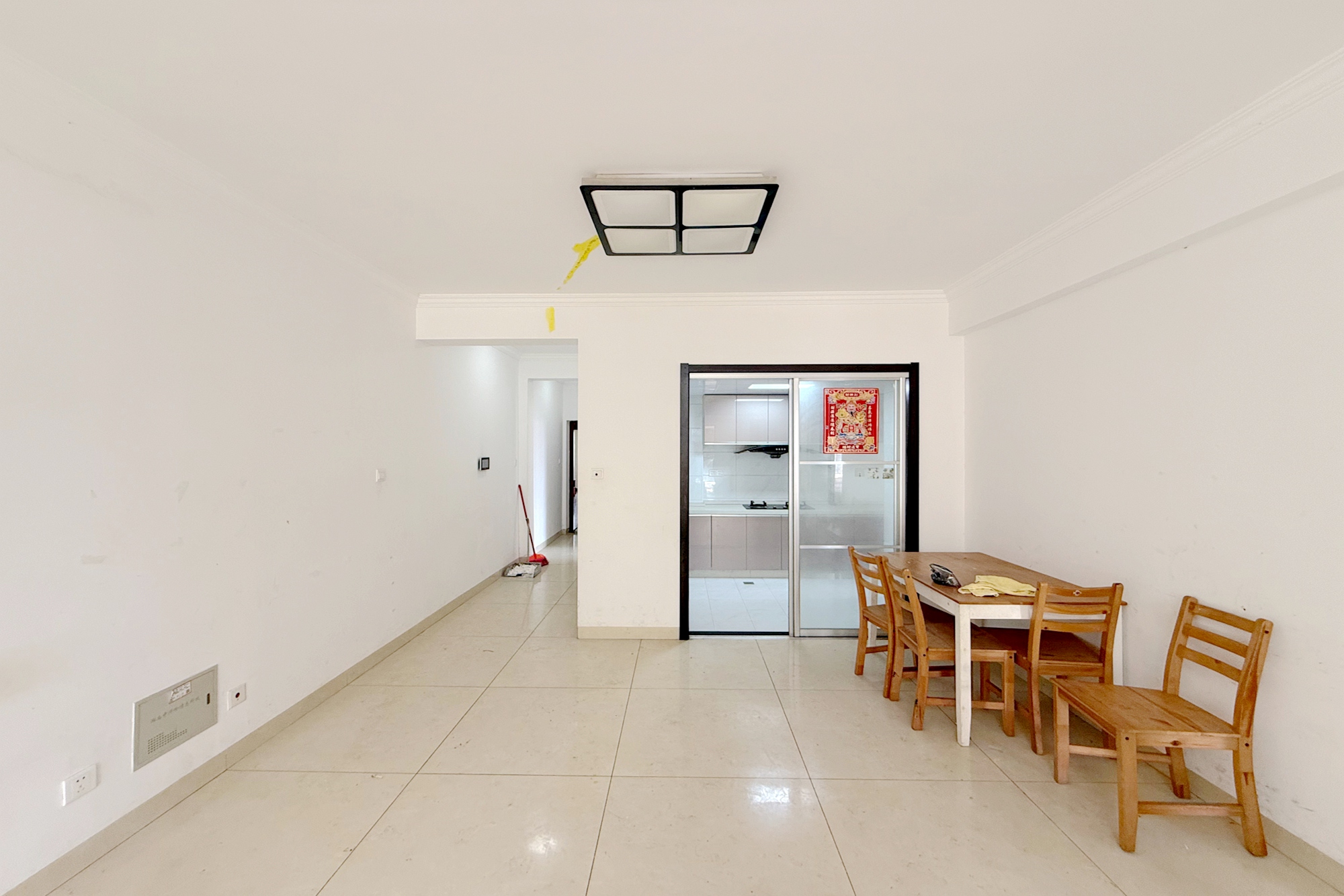 润和紫郡一期  3室2厅2卫    75.0万 润和紫郡一期  3室2厅2卫    75.0万客厅