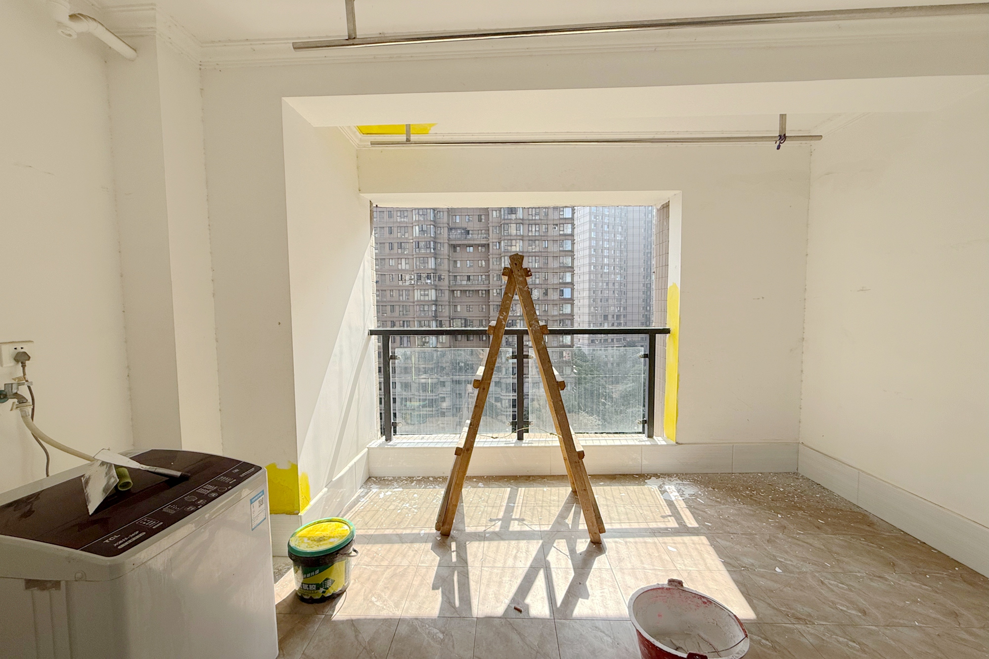 润和紫郡一期  3室2厅2卫    75.0万 润和紫郡一期  3室2厅2卫    75.0万阳台