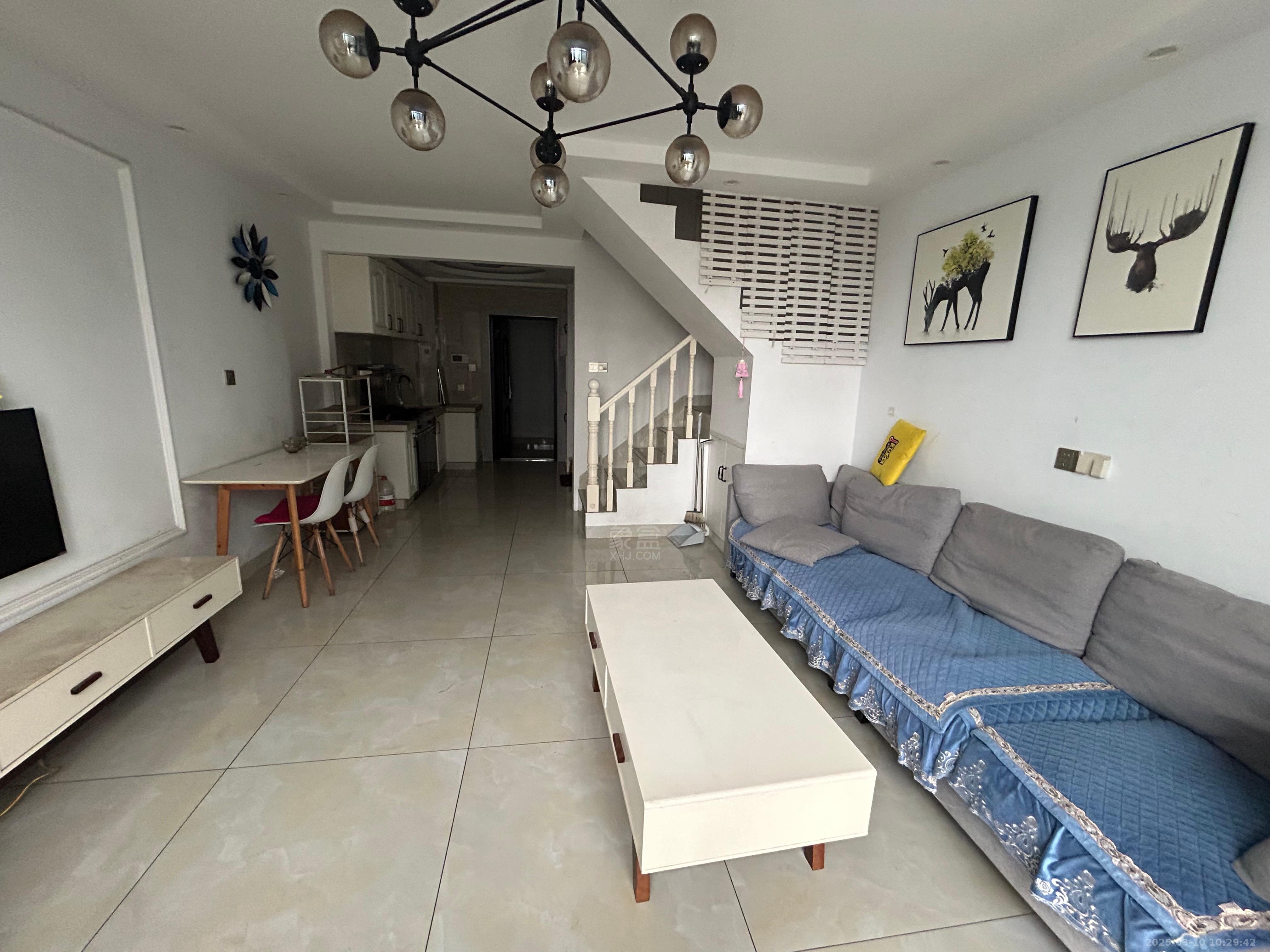 九八缔景城 2室1厅1卫 1700.0元/月 九八缔景城 2室1厅1卫 1700.0元/月室内图