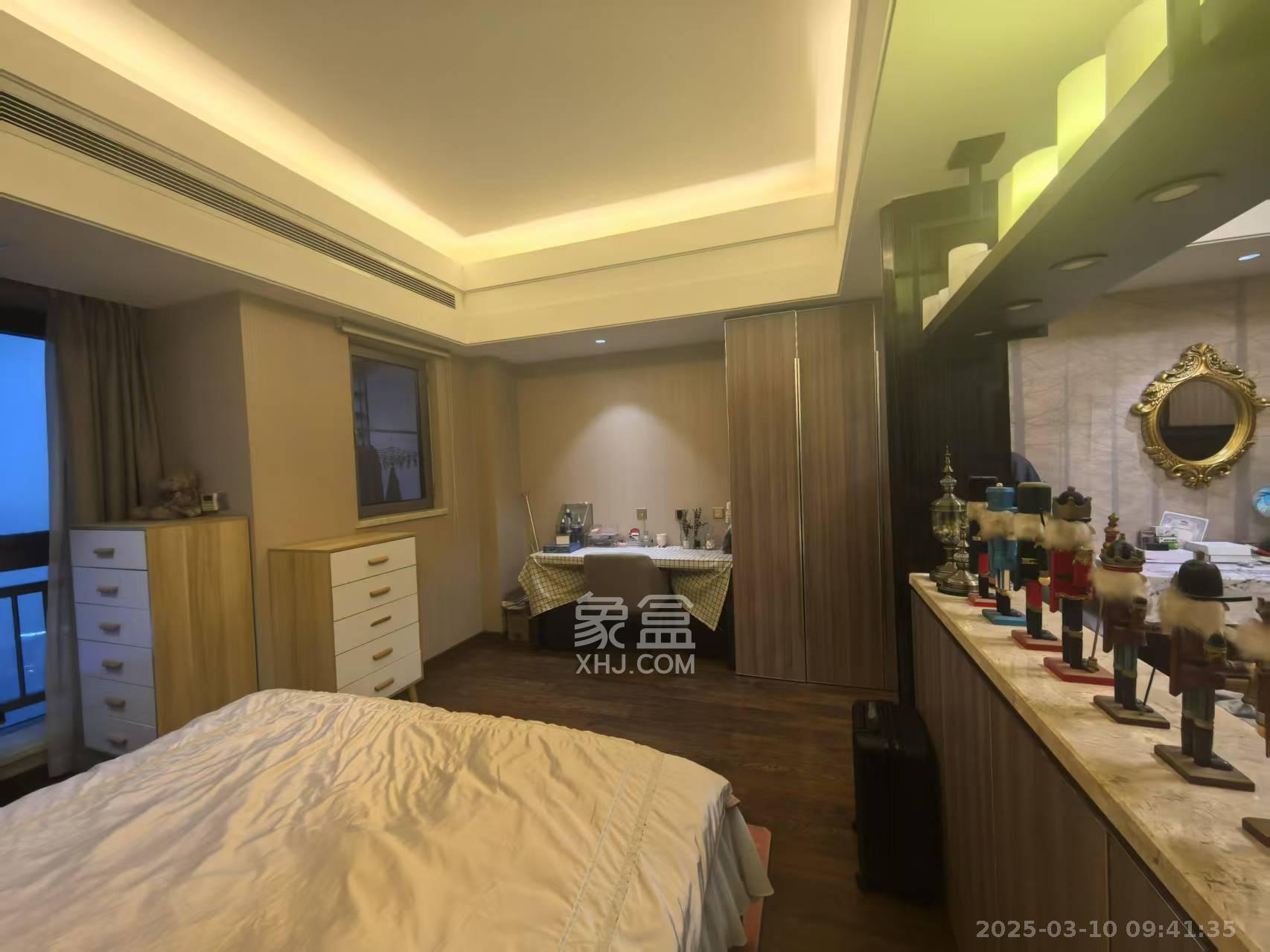 华远国际公寓  1室1厅1卫    3000.0元/月 华远国际公寓  1室1厅1卫    3000.0元/月室内图