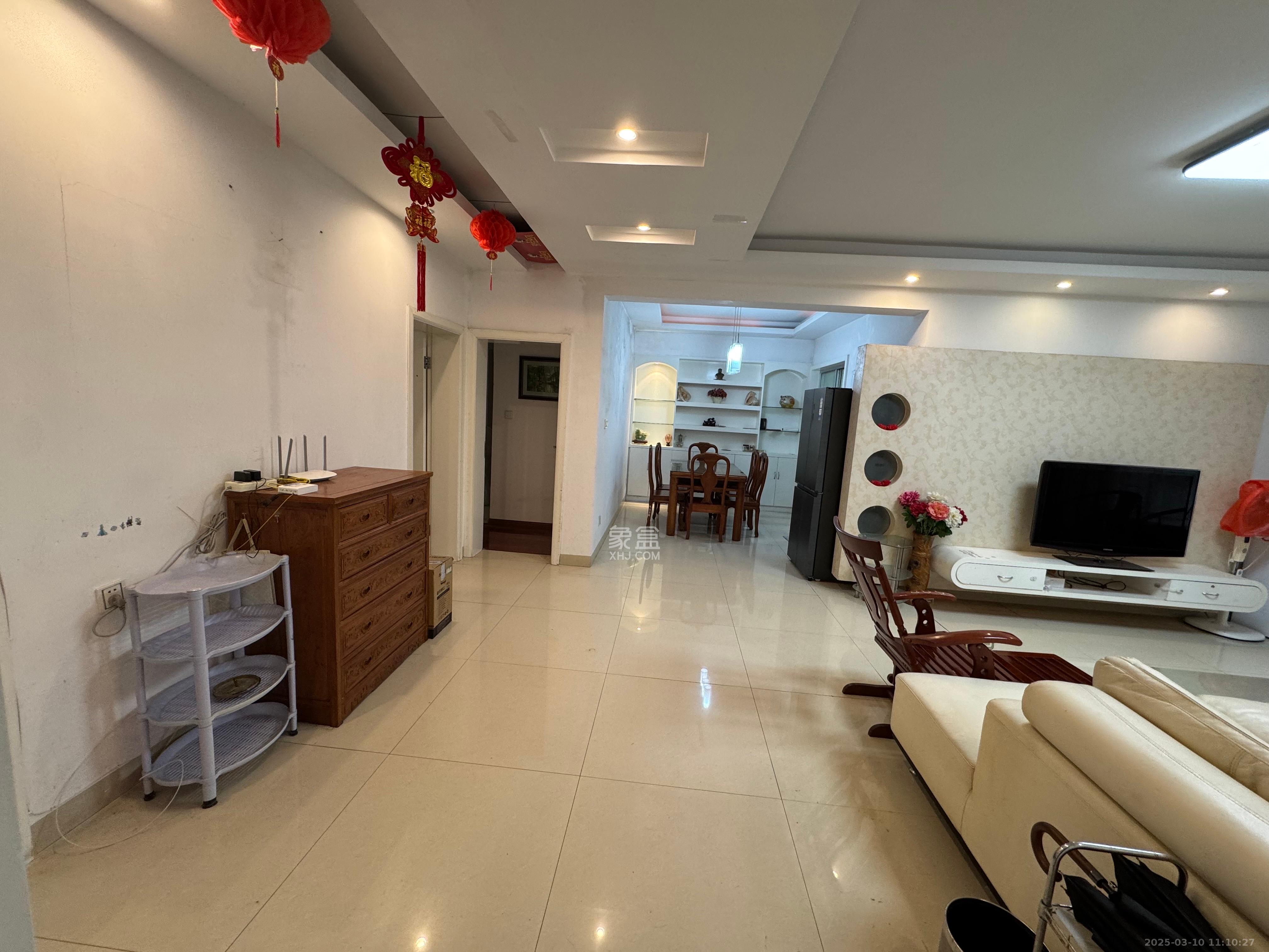 华银园 3室2厅2卫 3000.0元/月 华银园 3室2厅2卫 3000.0元/月室内图