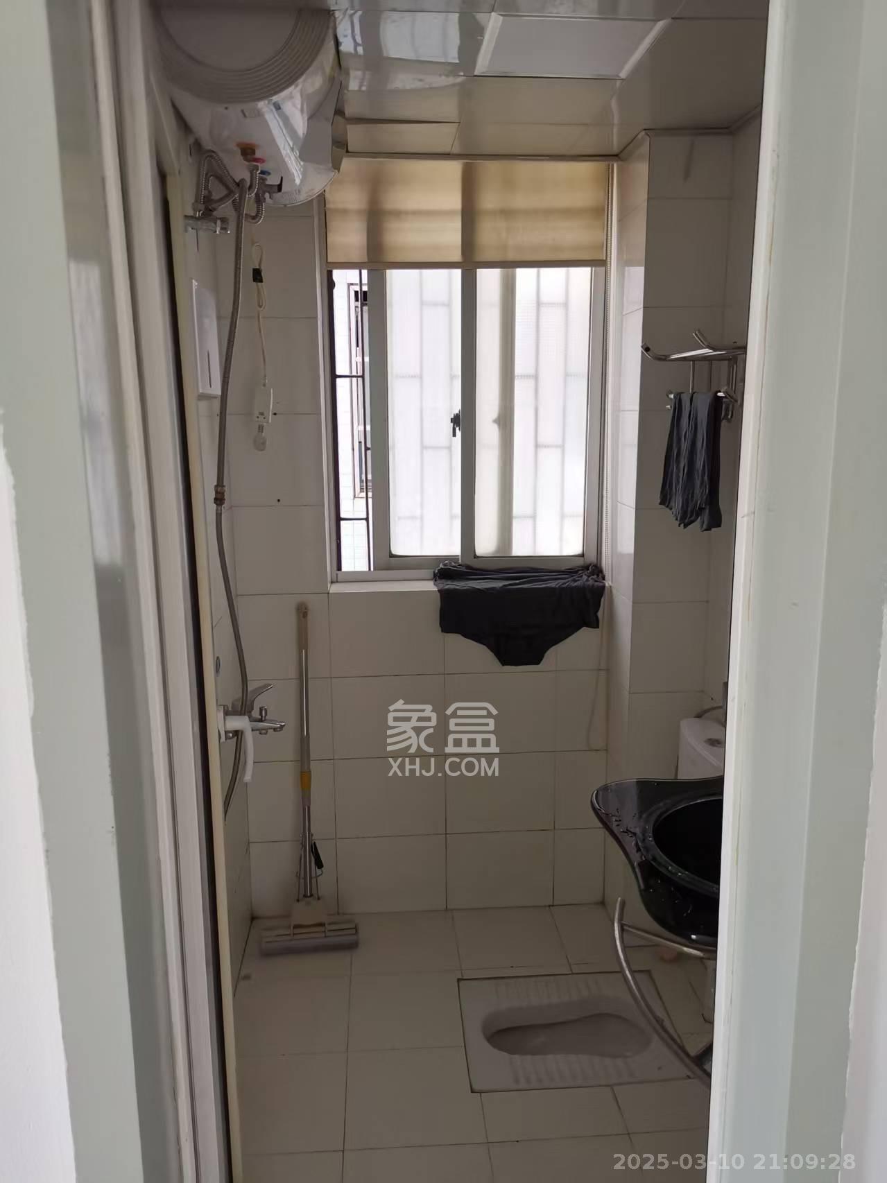 景江東方  1室1廳1衛(wèi)   2400.00元/月室內(nèi)圖