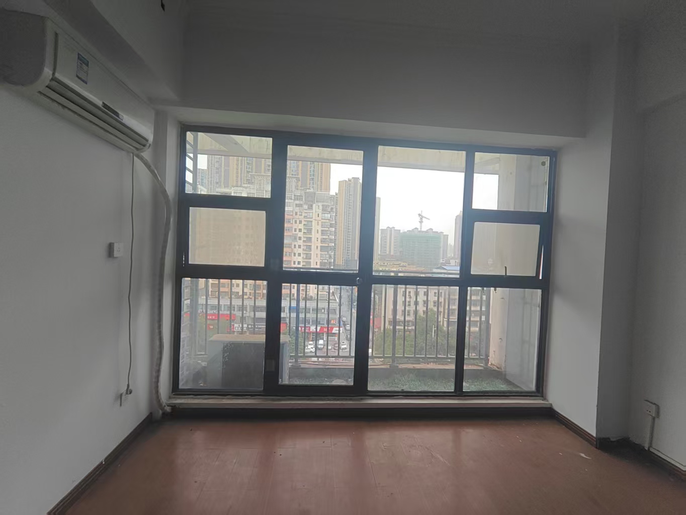 鑫天国际(鑫天偶遇) 1室1厅1卫 2000.0元/月 鑫天国际(鑫天偶遇) 1室1厅1卫 2000.0元/月室内图