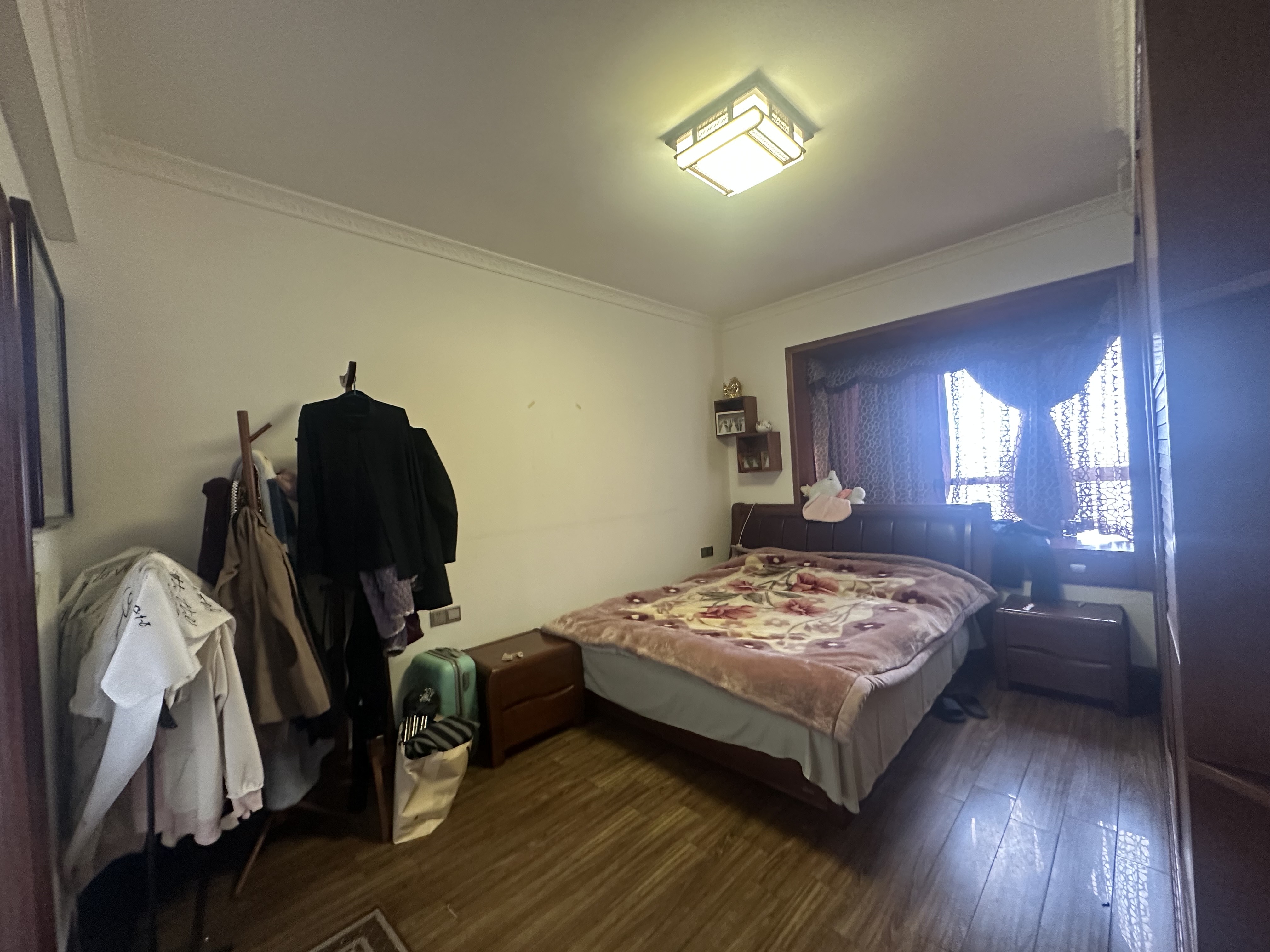 金和天下 4室2厅2卫 62.8万 金和天下 4室2厅2卫 62.8万客厅