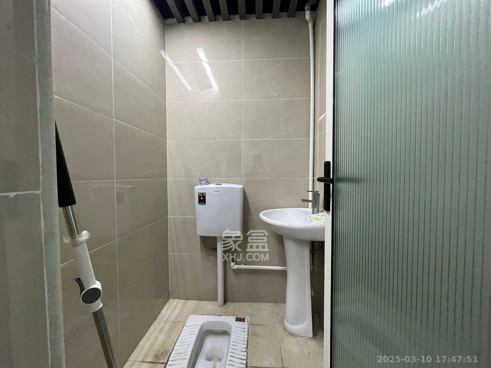 北辰三角洲A3区北辰国荟   59.0㎡     3000.00元/月室内图