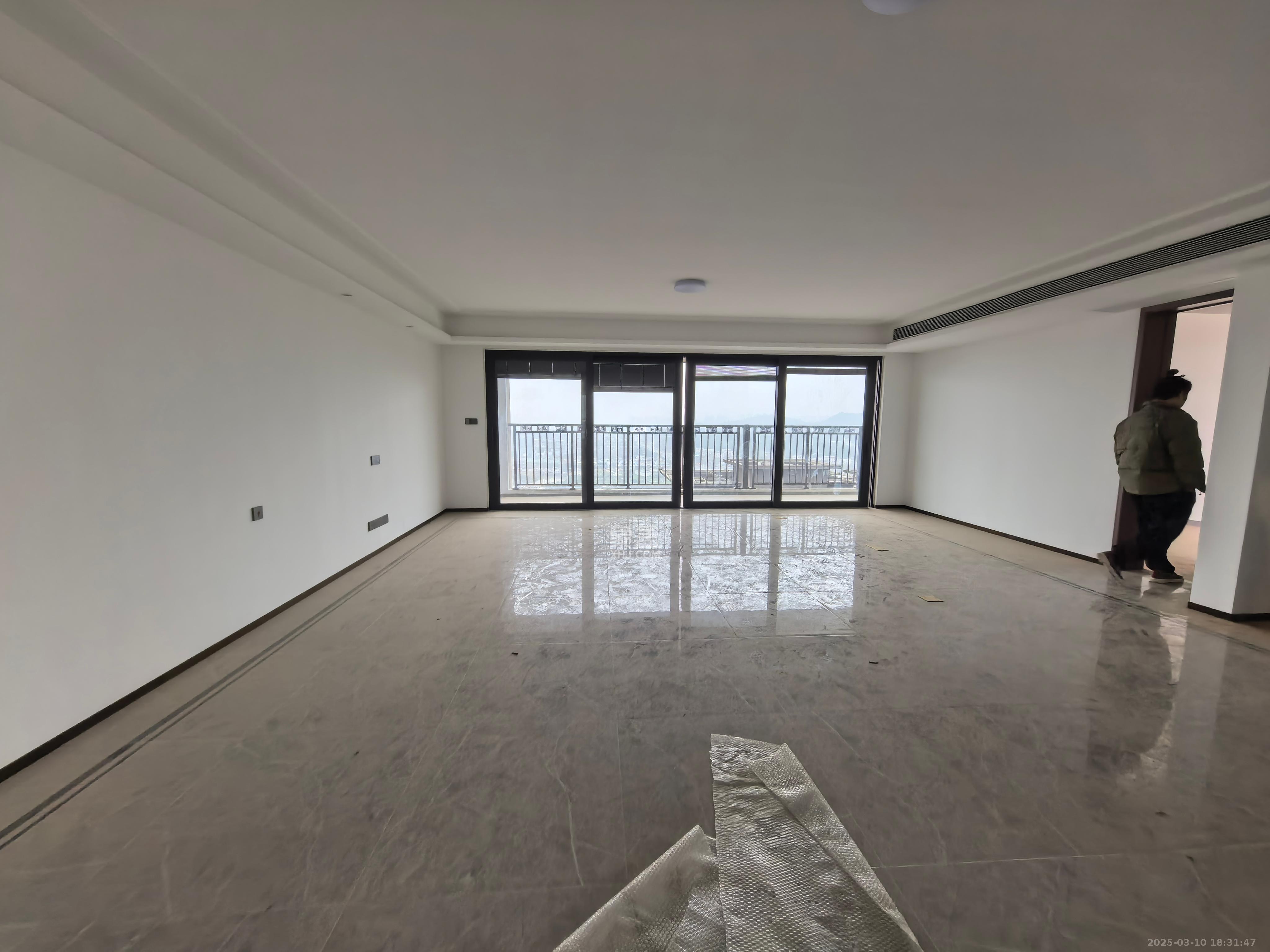 时代建发和著 4室3厅3卫 6000.0元/月 时代建发和著 4室3厅3卫 6000.0元/月室内图