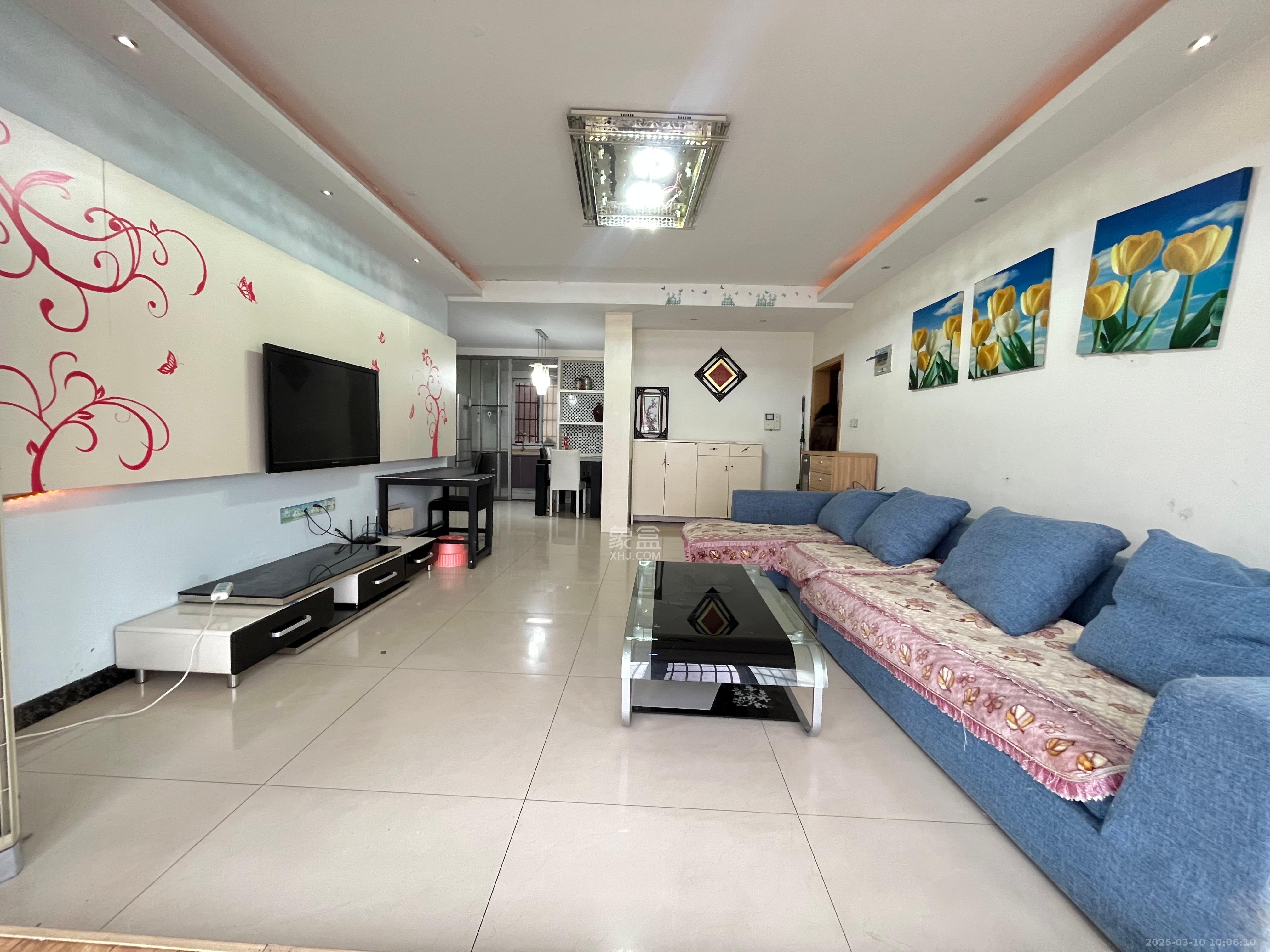 鑫天山城明珠 4室2厅2卫 1700.0元/月 鑫天山城明珠 4室2厅2卫 1700.0元/月室内图