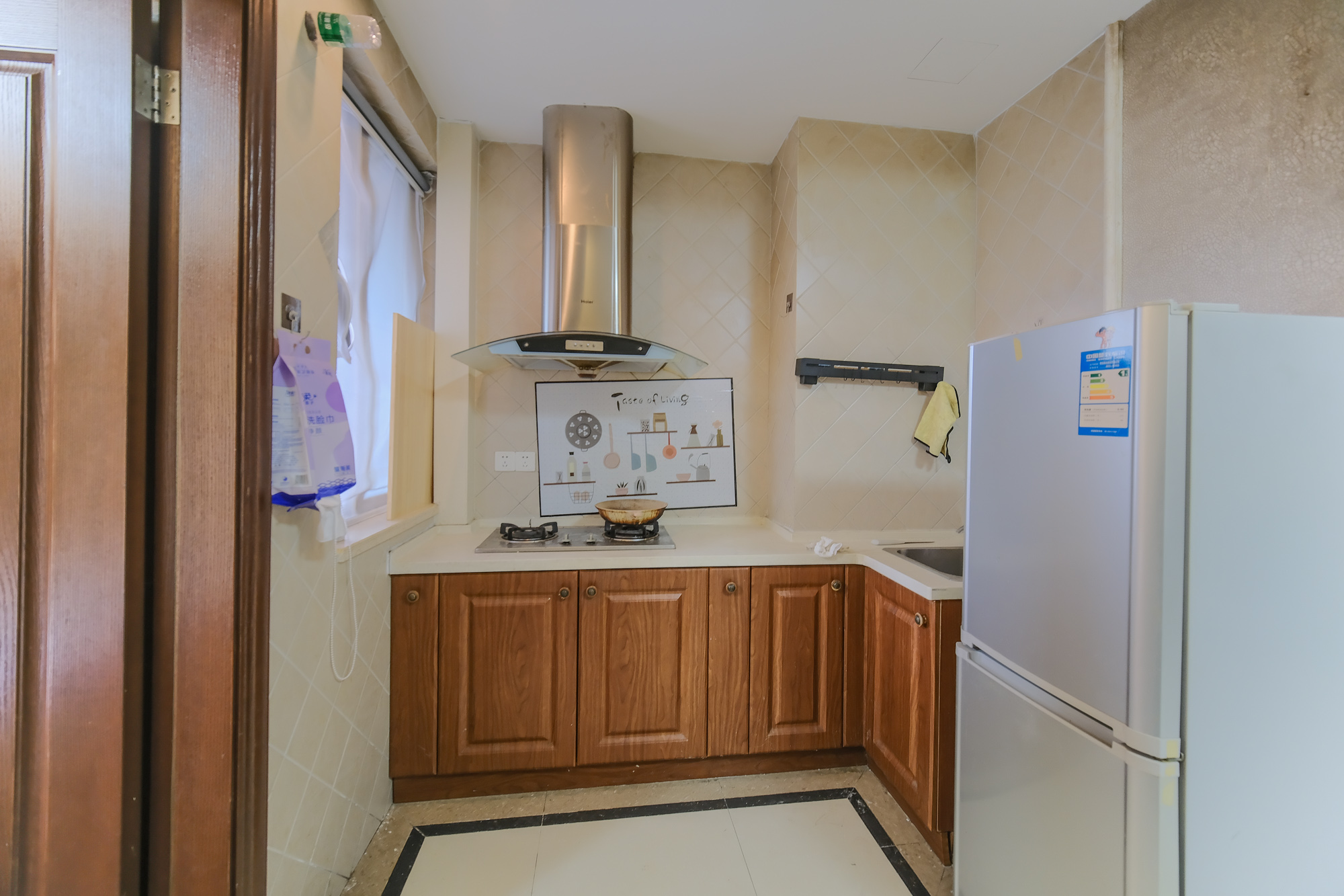 郡原居里 1室1厅1卫 35.0万 郡原居里 1室1厅1卫 35.0万厨房