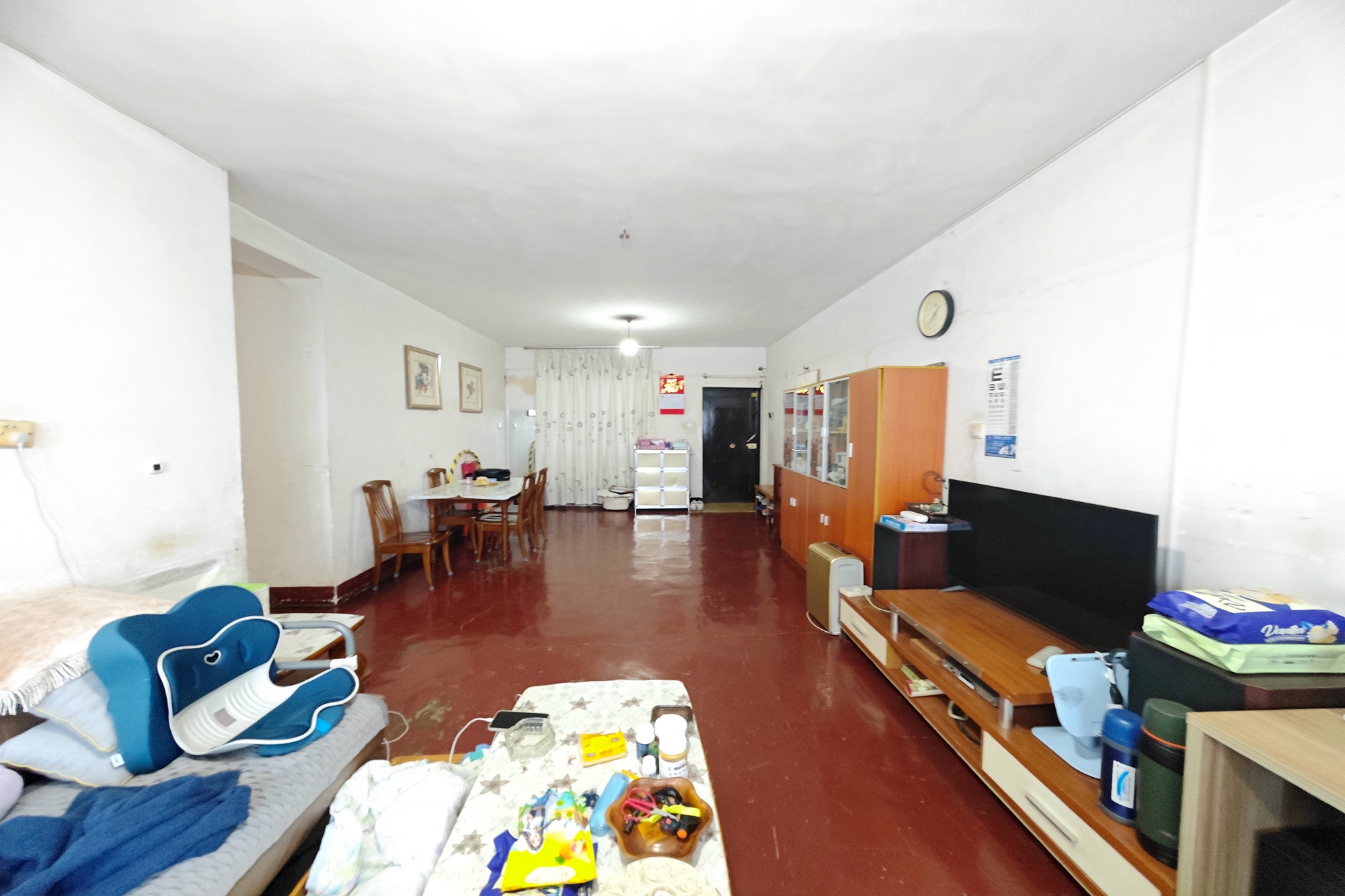 湖南第六工程有限公司机关小区(六公司机关大院) 3室2厅1卫 63.0万 湖南第六工程有限公司机关小区(六公司机关大院) 3室2厅1卫 63.0万客厅