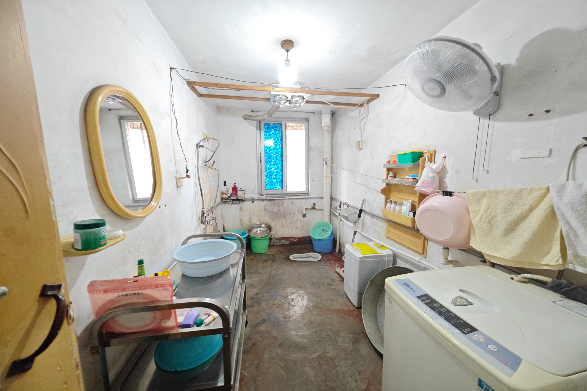 湖南第六工程有限公司机关小区(六公司机关大院) 3室2厅1卫 63.0万 湖南第六工程有限公司机关小区(六公司机关大院) 3室2厅1卫 63.0万其他