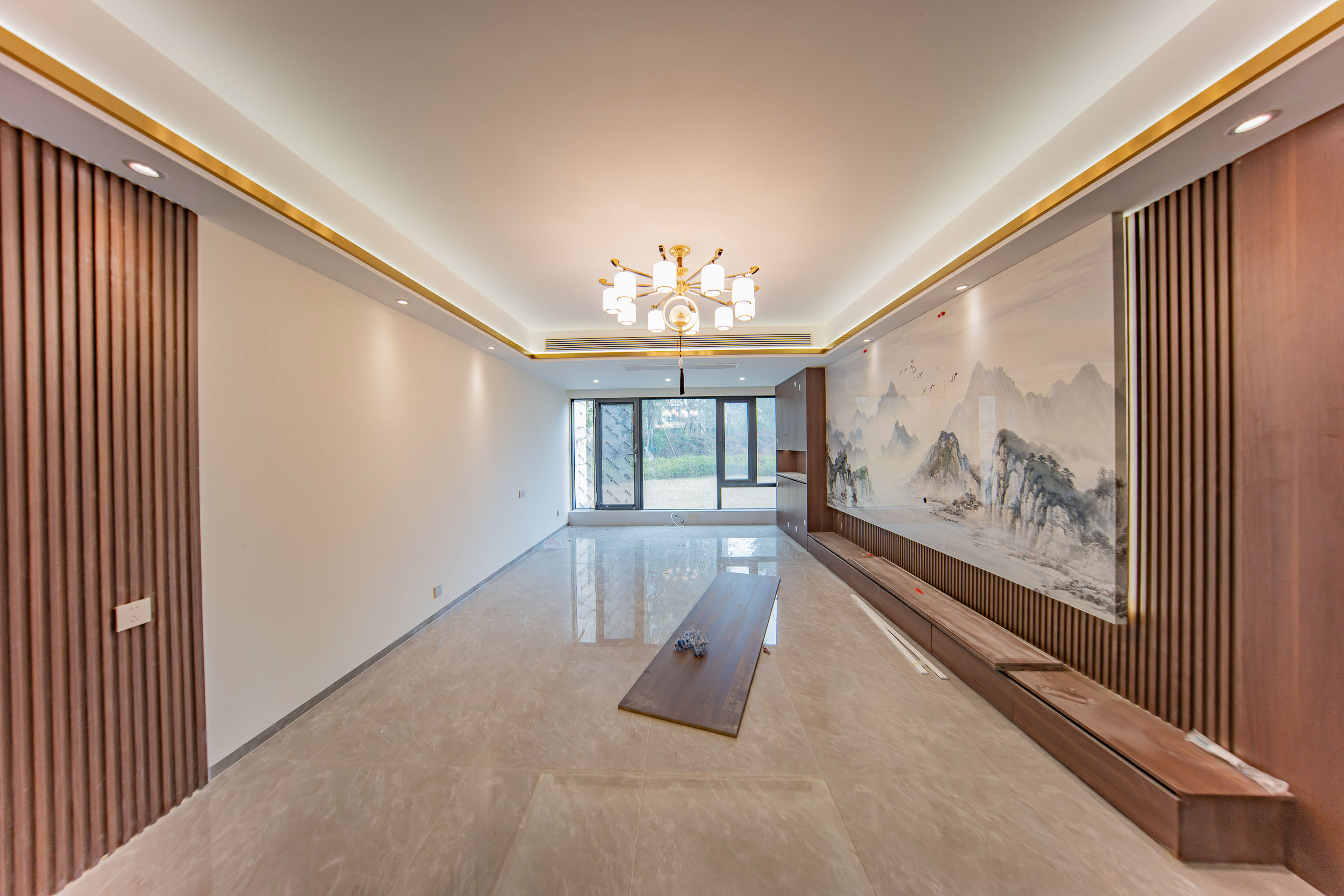 建投象山国际  3室2厅2卫   188.00万客厅