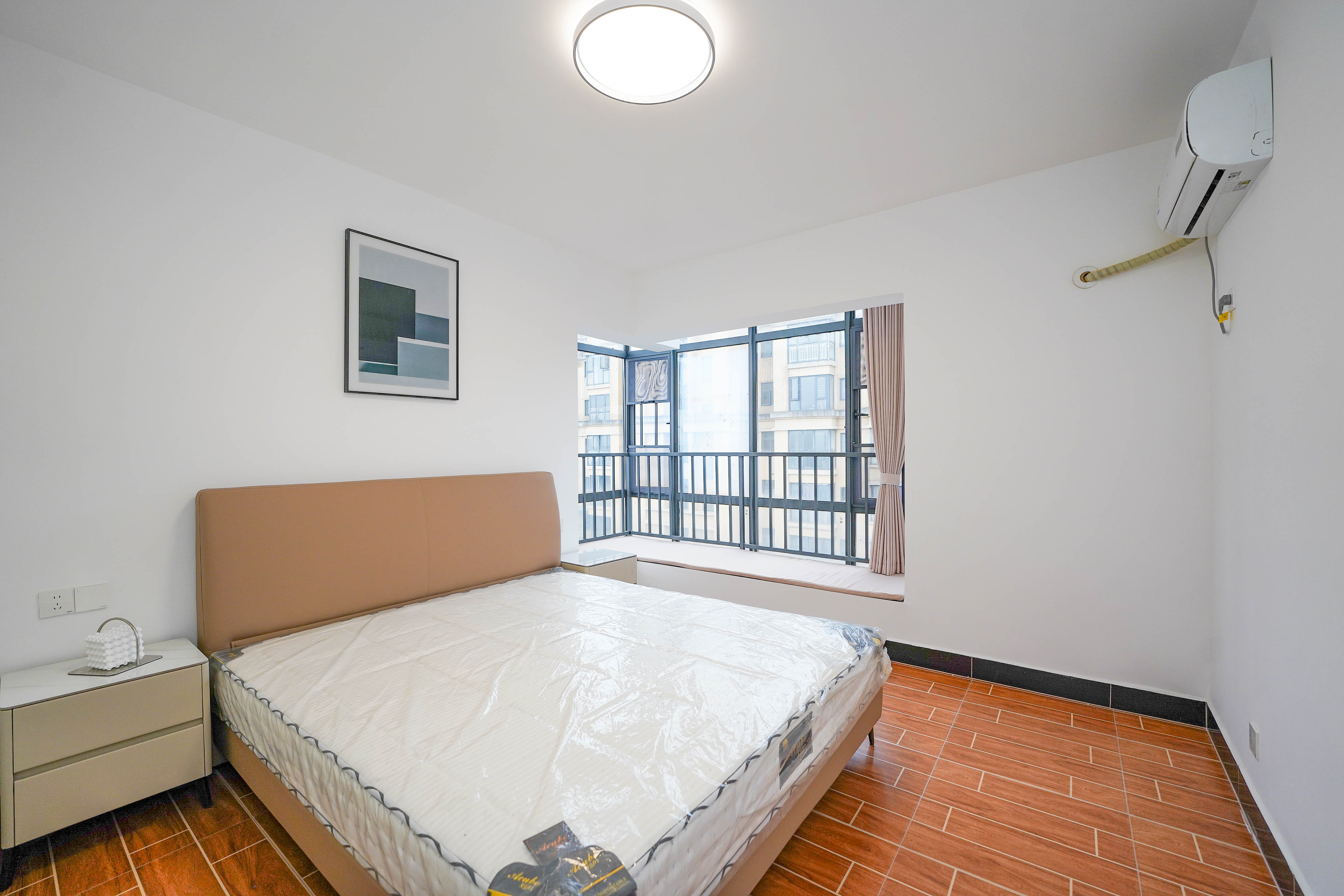 卢浮原著  3室2厅2卫    90.8万 卢浮原著  3室2厅2卫    90.8万卧室