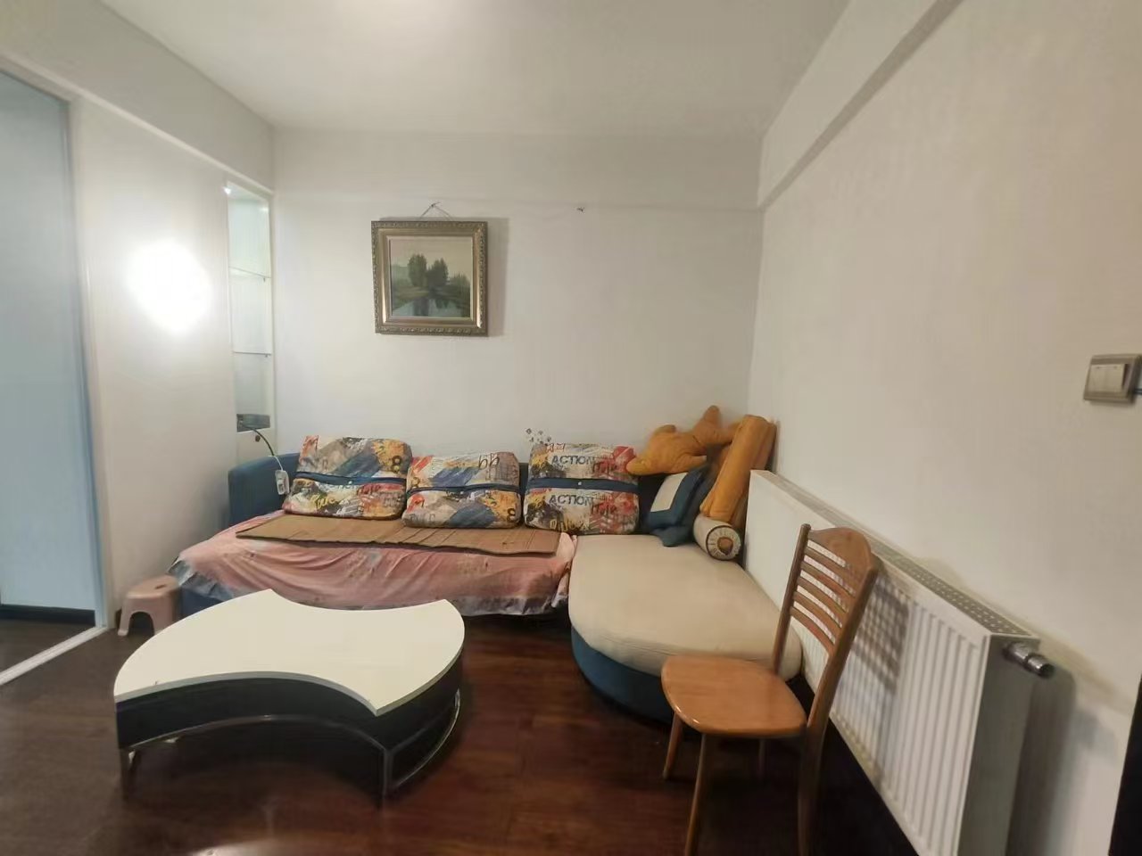 新城首座  2室2厅1卫    50.0万 新城首座  2室2厅1卫    50.0万