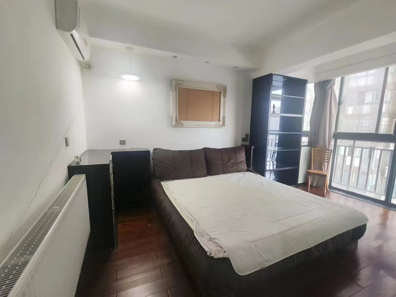 新城首座  2室2厅1卫    50.0万 新城首座  2室2厅1卫    50.0万室内图