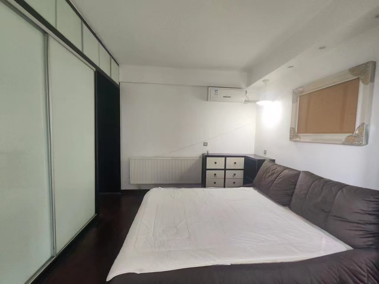 新城首座  2室2厅1卫    50.0万 新城首座  2室2厅1卫    50.0万室内图