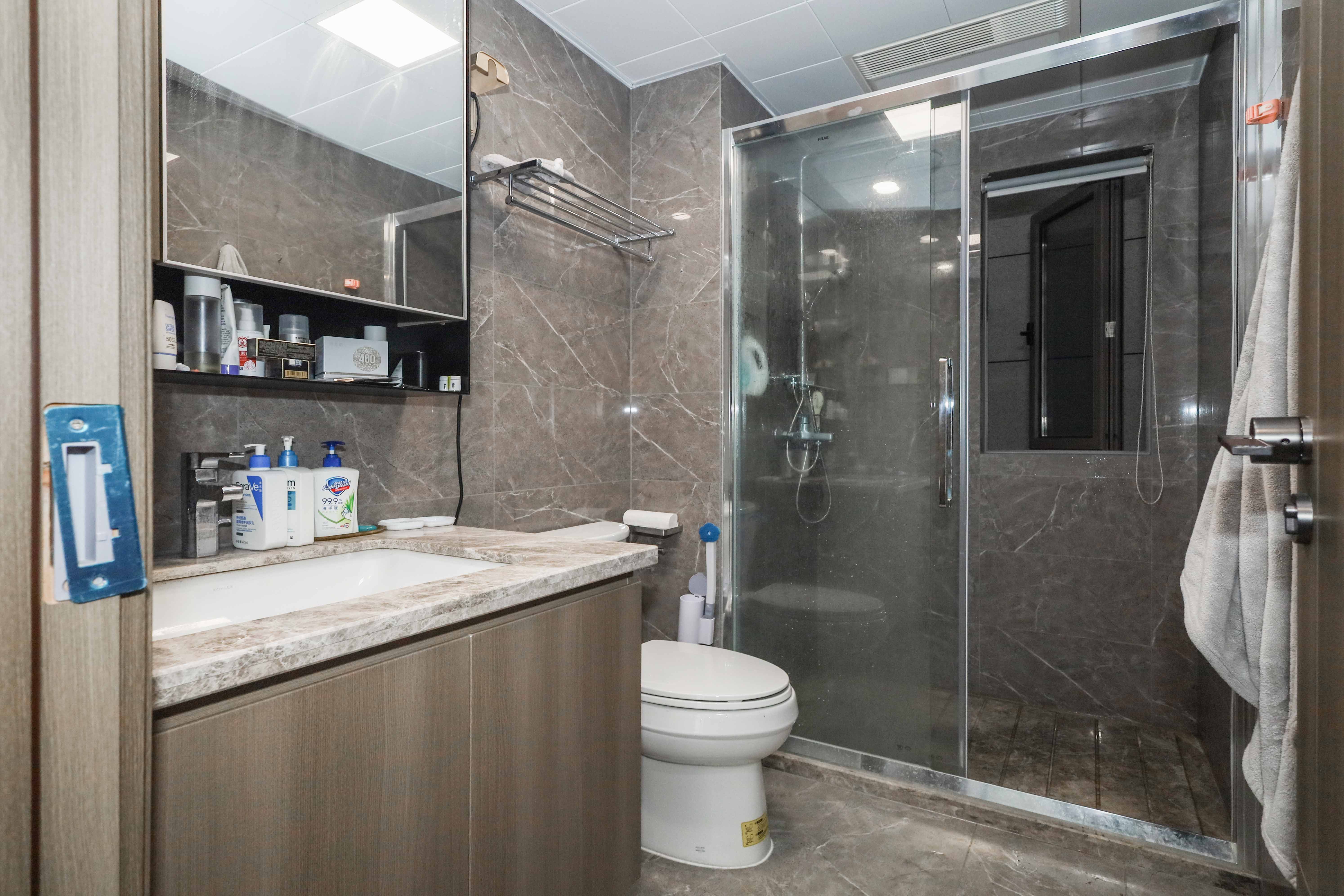 长沙溪山悦  3室2厅2卫    158.0万 长沙溪山悦  3室2厅2卫    158.0万卫生间