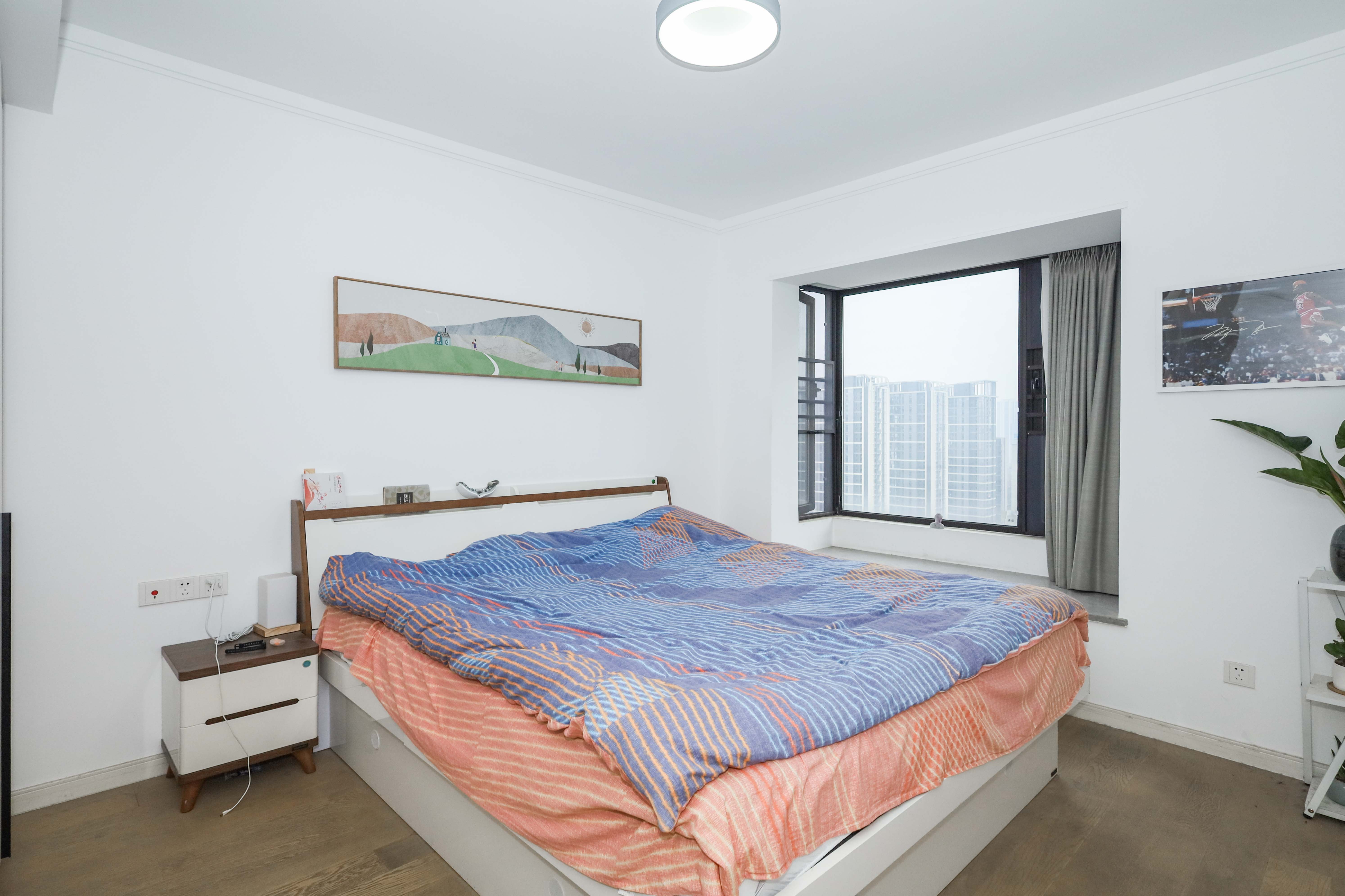 万科金色梦想C区 3室2厅2卫 120.0万 万科金色梦想C区 3室2厅2卫 120.0万卧室