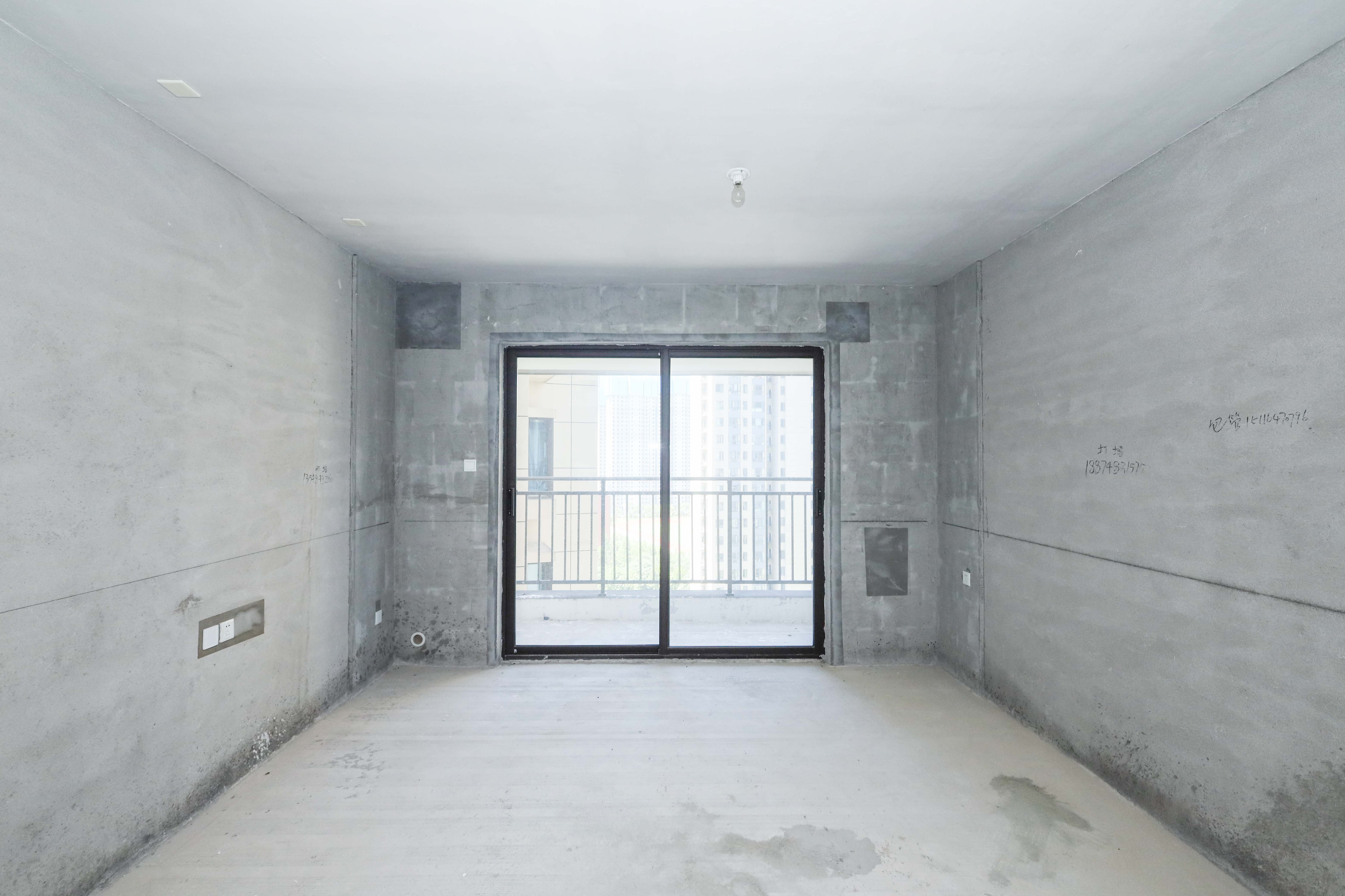 中国铁建梅溪青秀三期  1室0厅0卫   205.00万