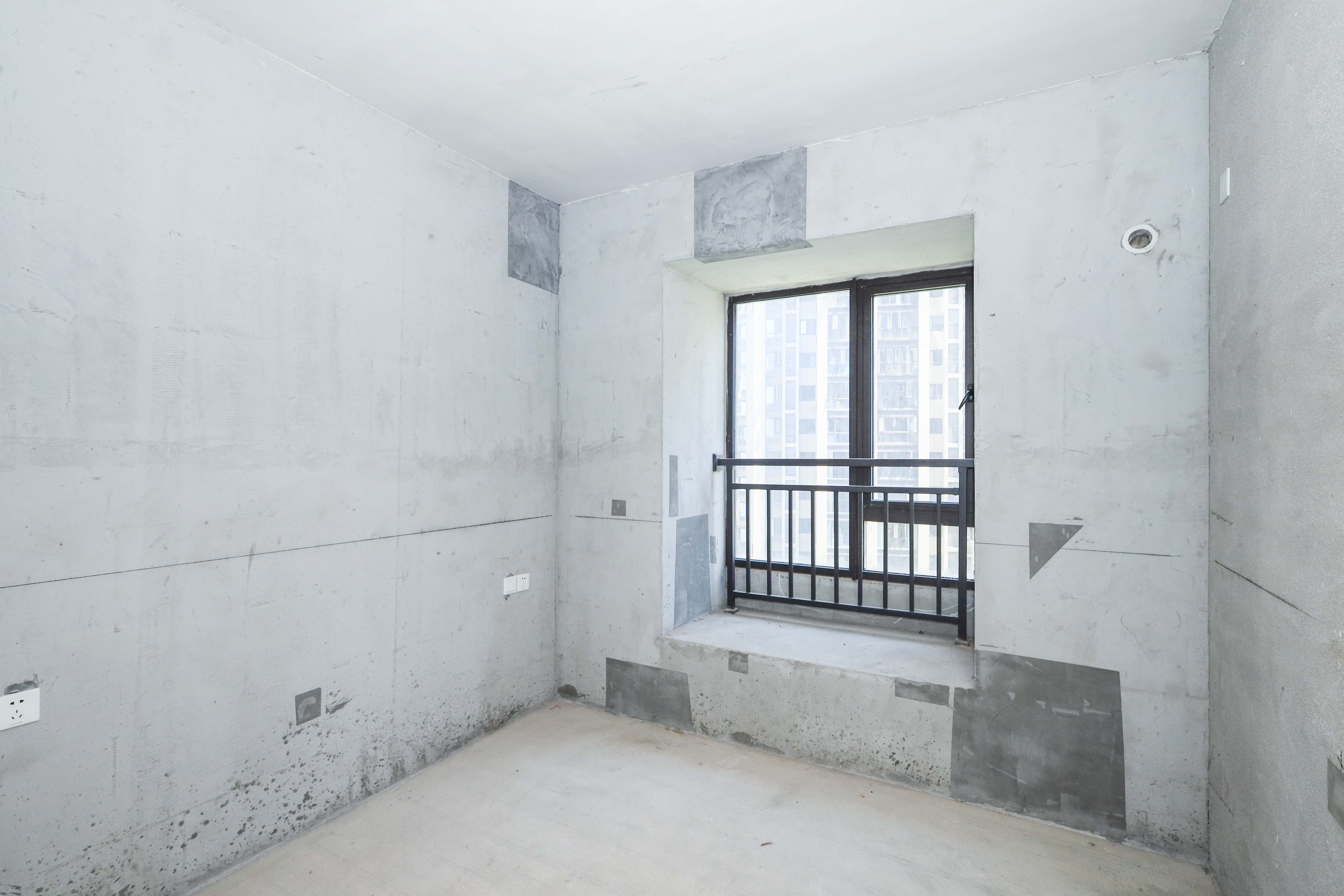 中国铁建梅溪青秀三期  1室0厅0卫   205.00万卧室
