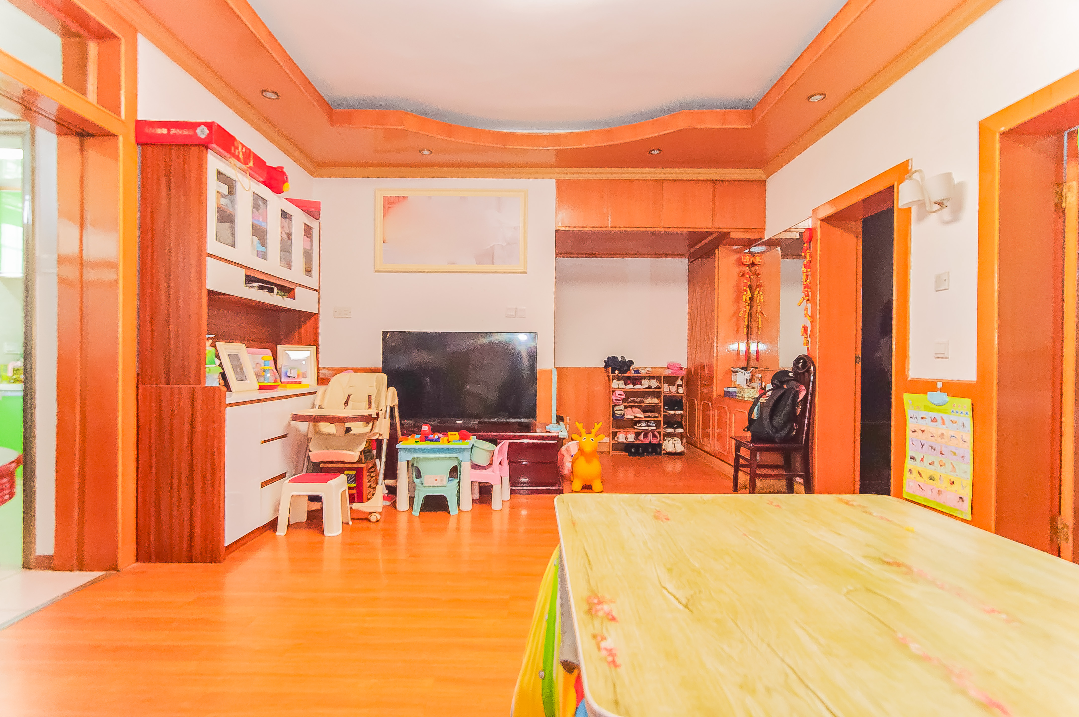 东瓜山二村  2室1厅1卫   50.00万客厅