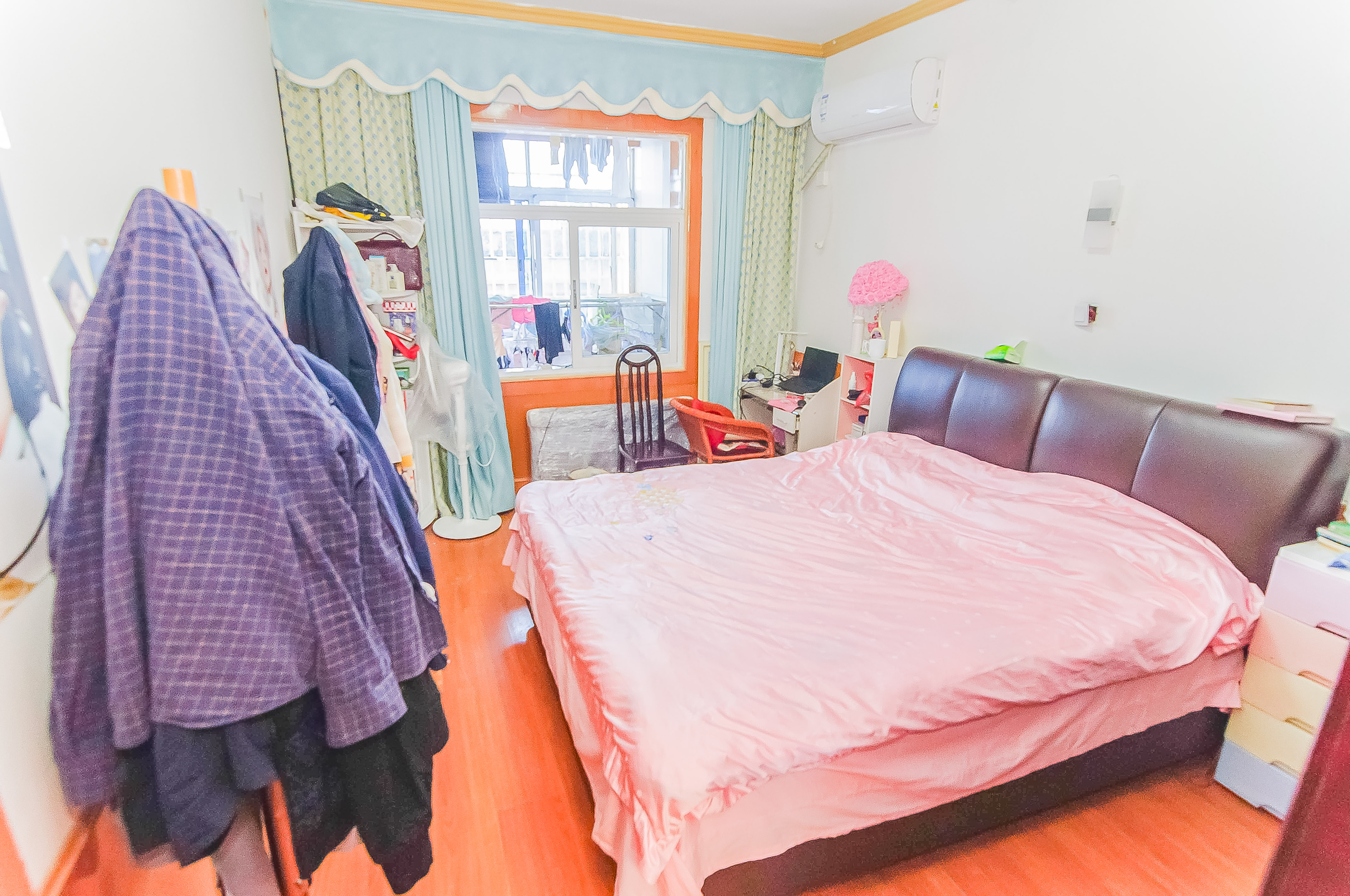 东瓜山二村  2室1厅1卫   50.00万卧室