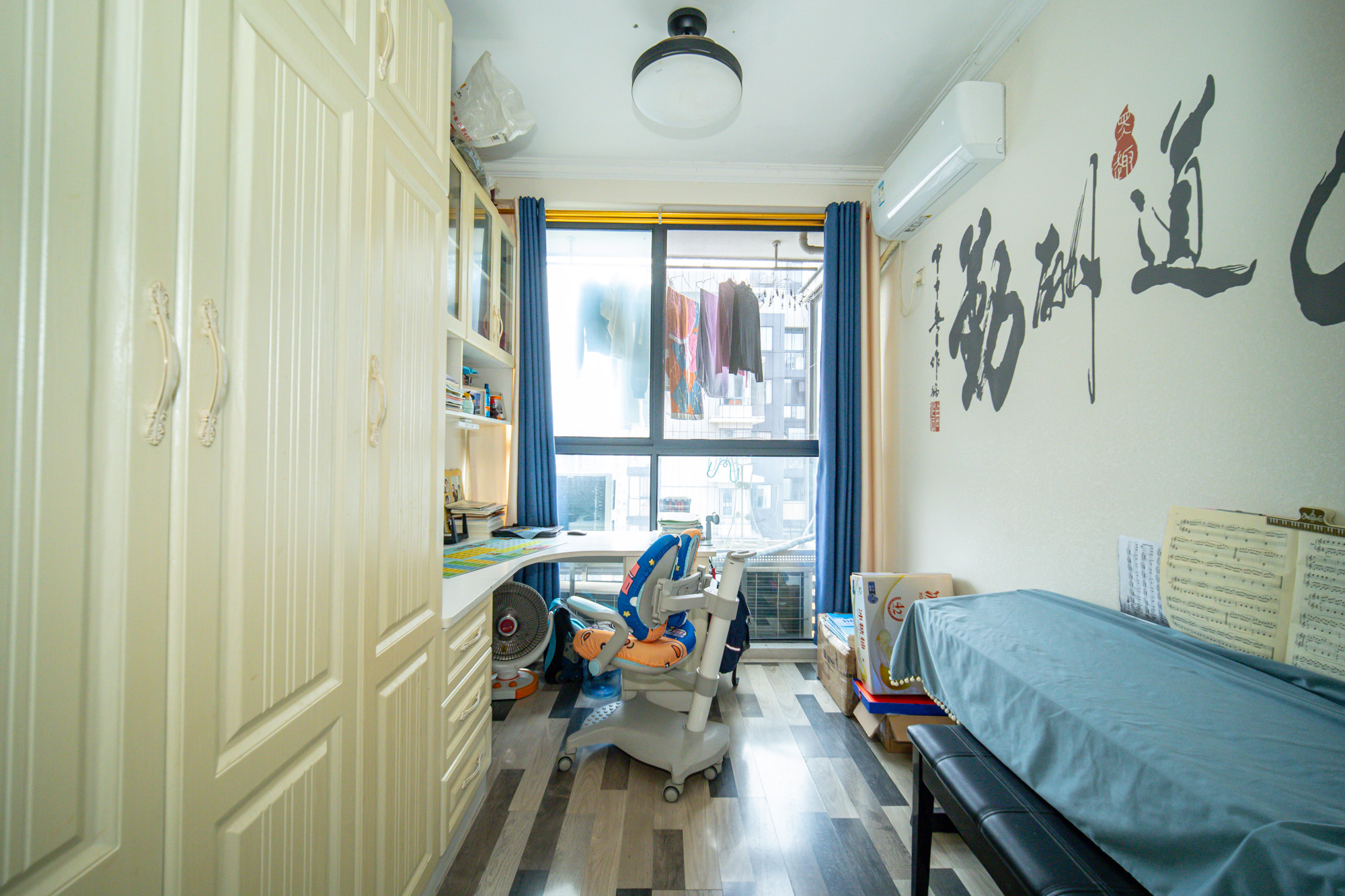 恒基凯旋门三期 3室2厅1卫 86.8万 恒基凯旋门三期 3室2厅1卫 86.8万卧室