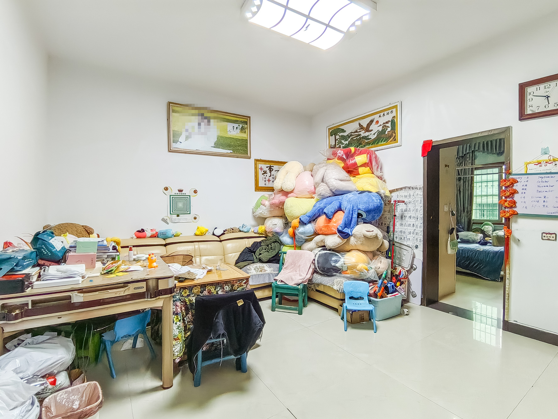 中南汽车世界  2室1厅1卫    25.68万 中南汽车世界  2室1厅1卫    25.68万