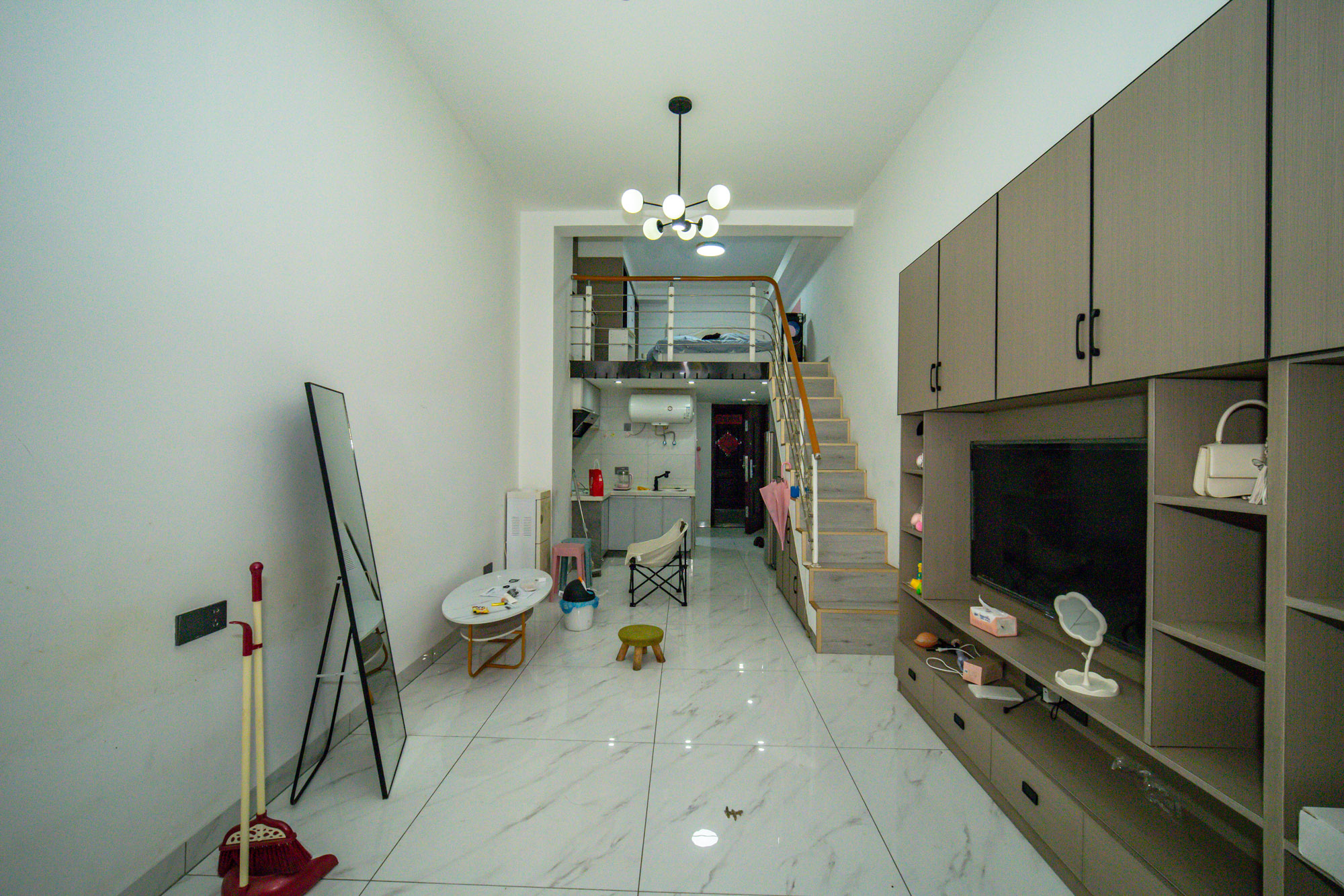 尚都美寓 1室1厅1卫 32.8万 尚都美寓 1室1厅1卫 32.8万客厅