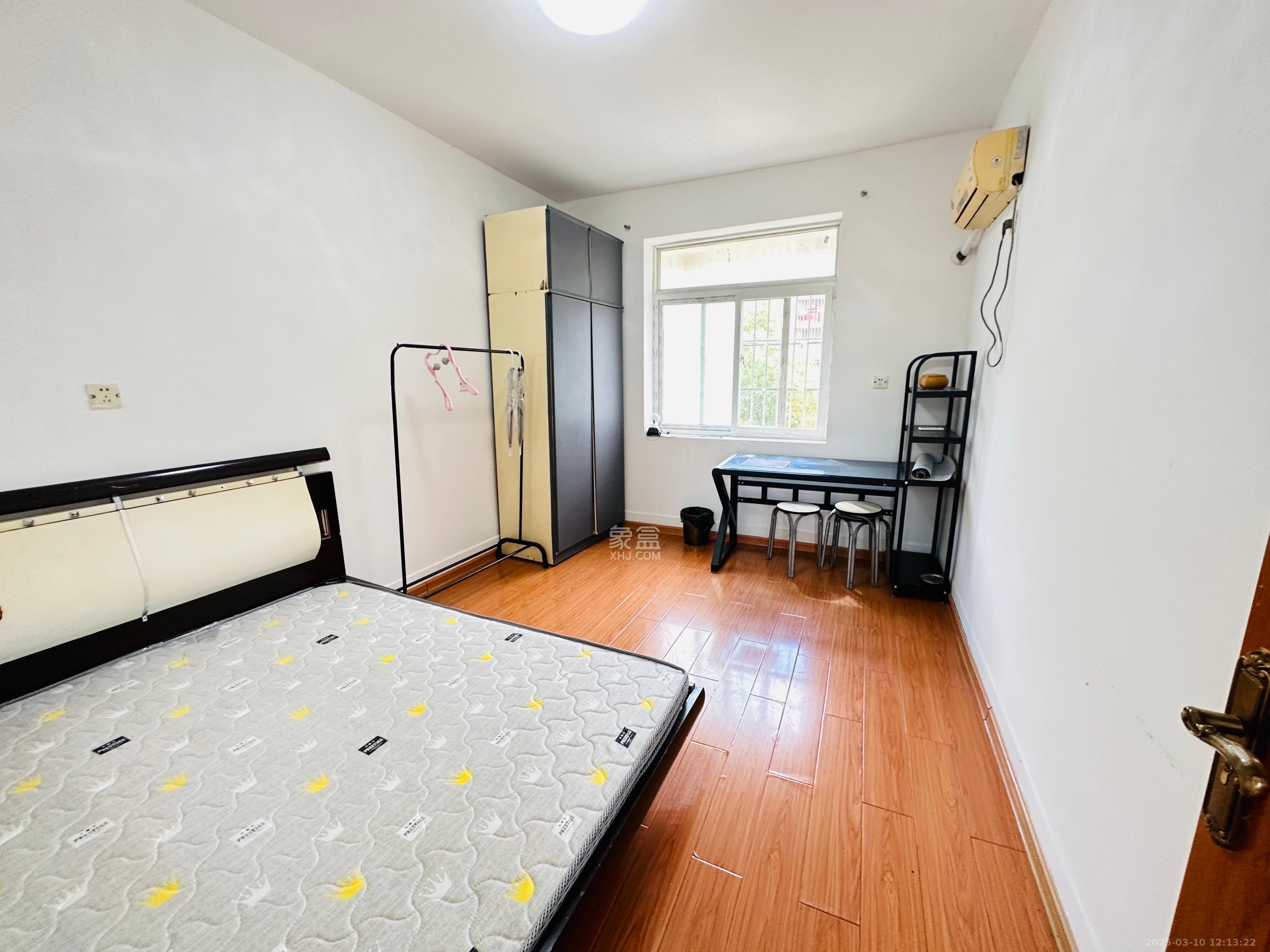 木材厂宿舍（南湖医院对面）  2室1厅1卫   1300.00元/月室内图