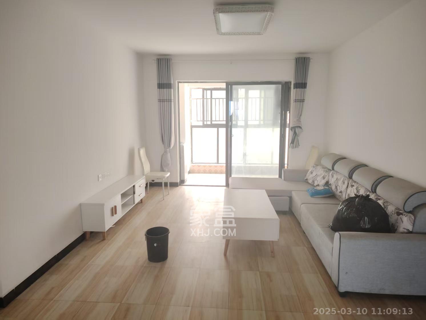 兰亭湾畔  4室2厅2卫   3000.00元/月室内图