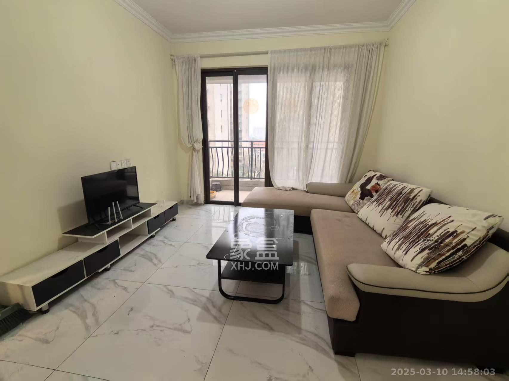 碧桂园公园壹号(凯怡茗苑) 3室2厅1卫 1600.0元/月 碧桂园公园壹号(凯怡茗苑) 3室2厅1卫 1600.0元/月室内图