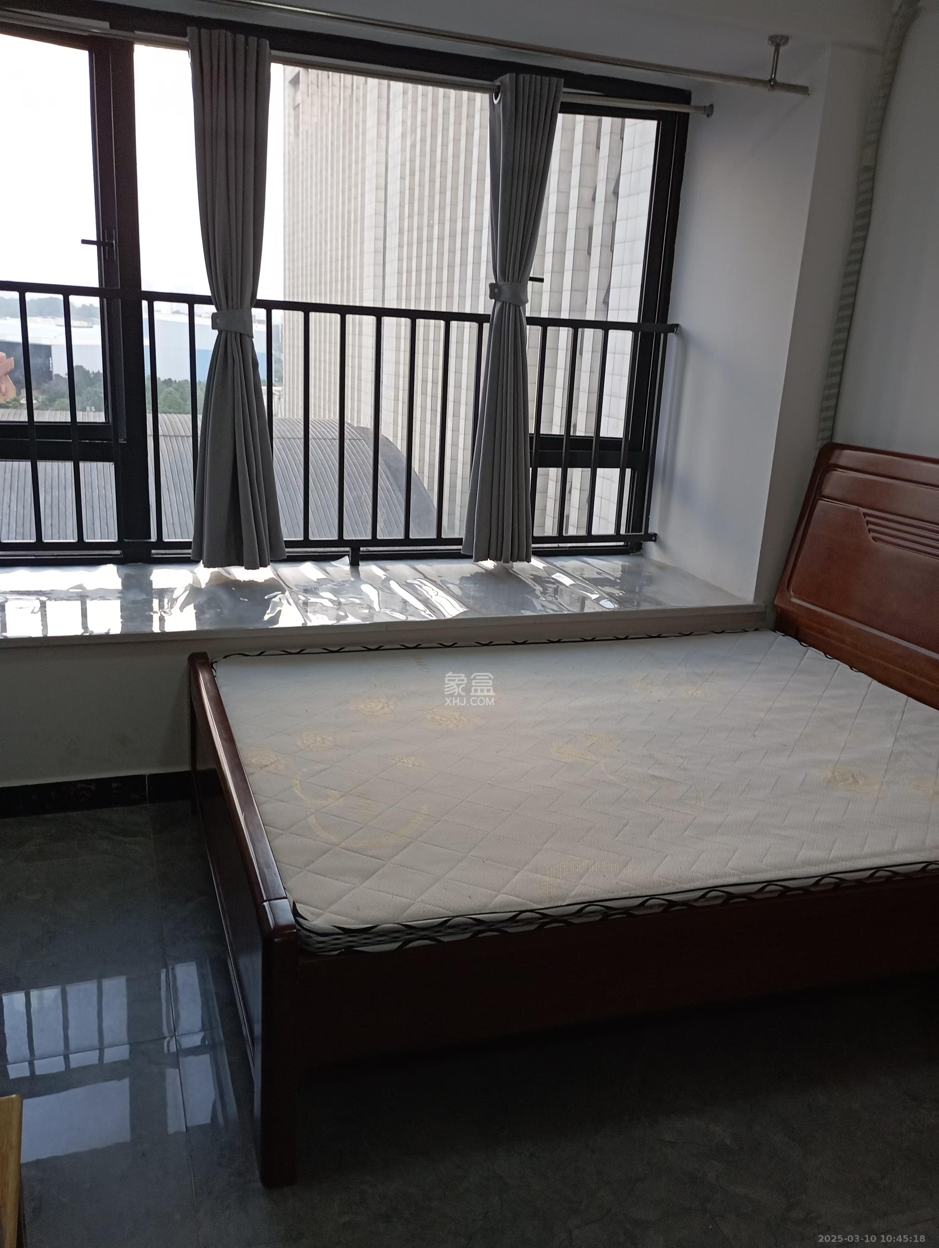 好莱城（弘德西街）  1室1厅1卫   1200.00元/月室内图